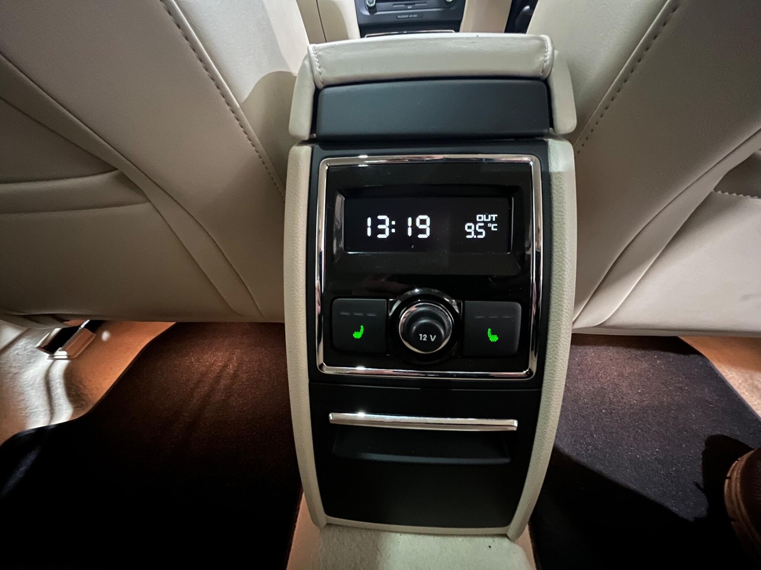 Used Skoda Superb 2012 for sale - 77469035: Photo 34