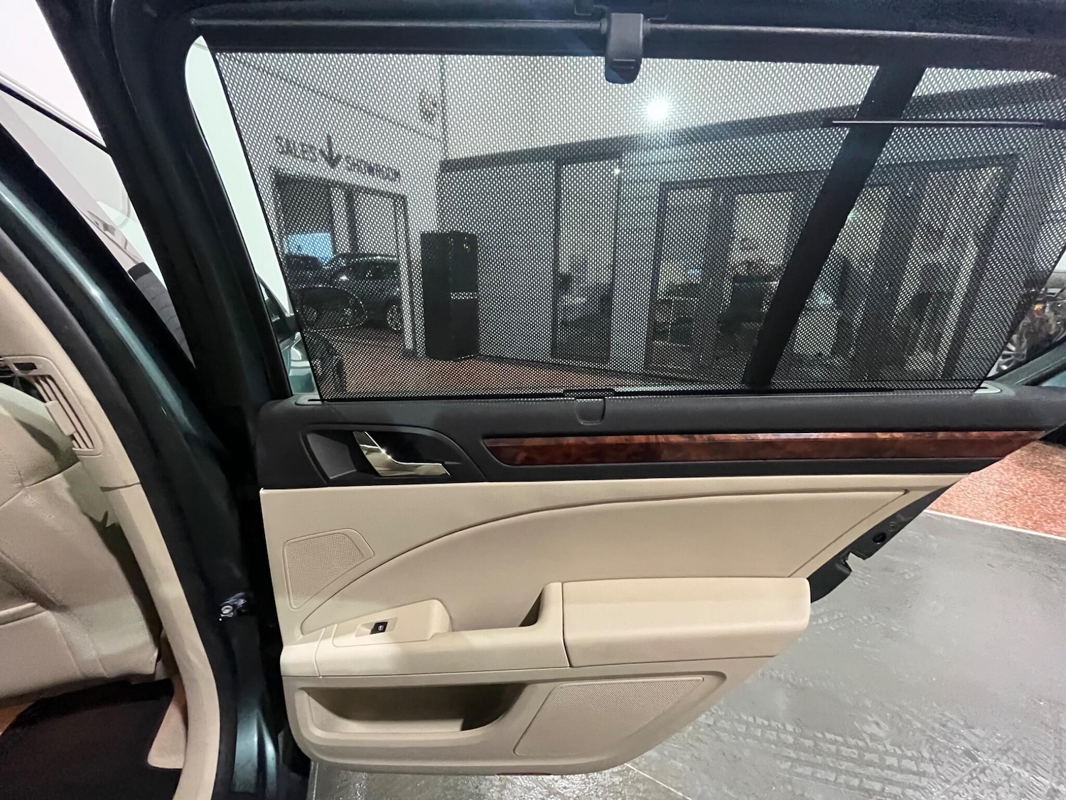 Used Skoda Superb 2012 for sale - 77469035: Photo 37