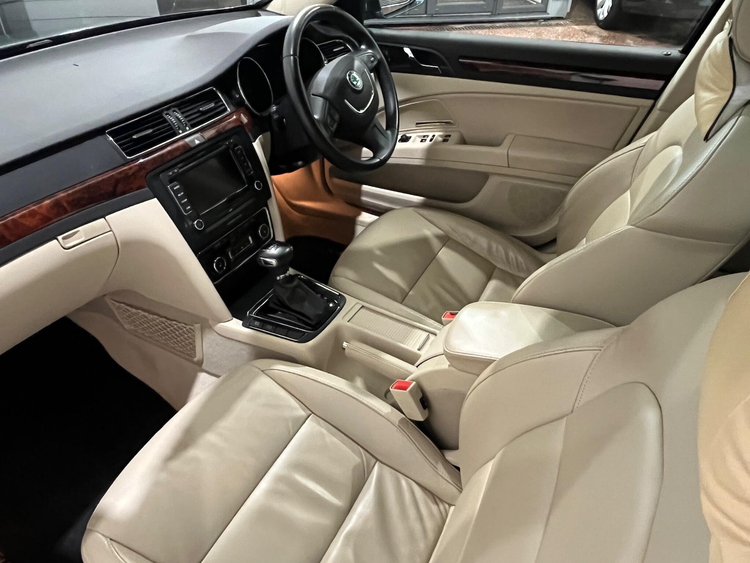 Used Skoda Superb 2012 for sale - 77469035: Photo 58