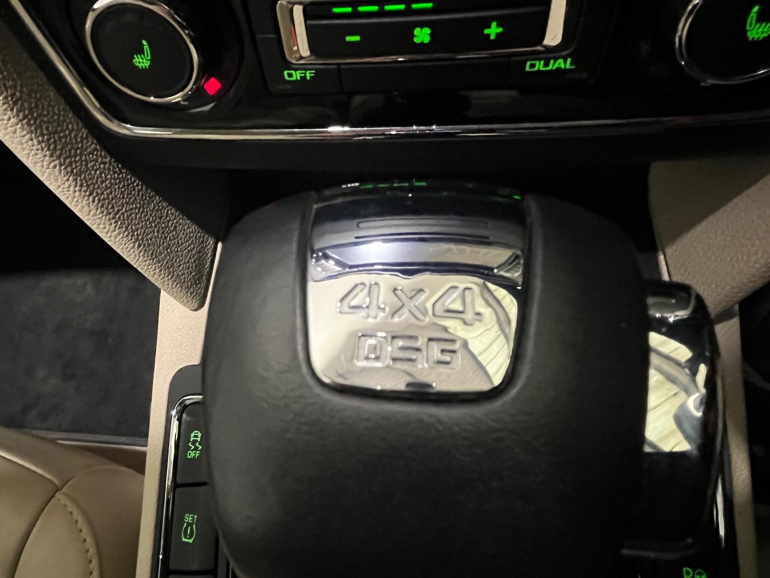 Used Skoda Superb 2012 for sale - 77469035: Photo 65