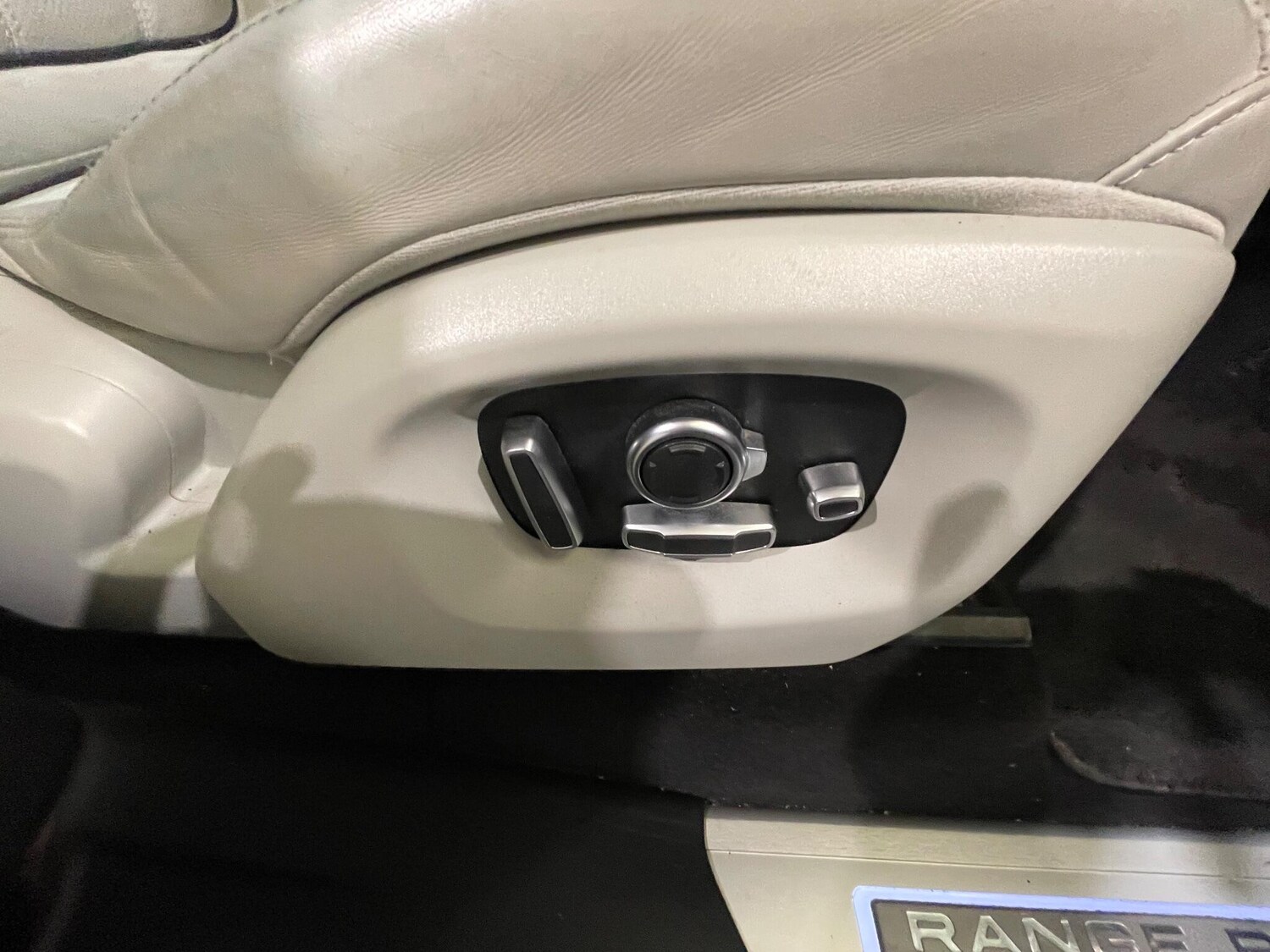 Used Land Rover Range Rover Sport for sale - 77705367: Photo 42