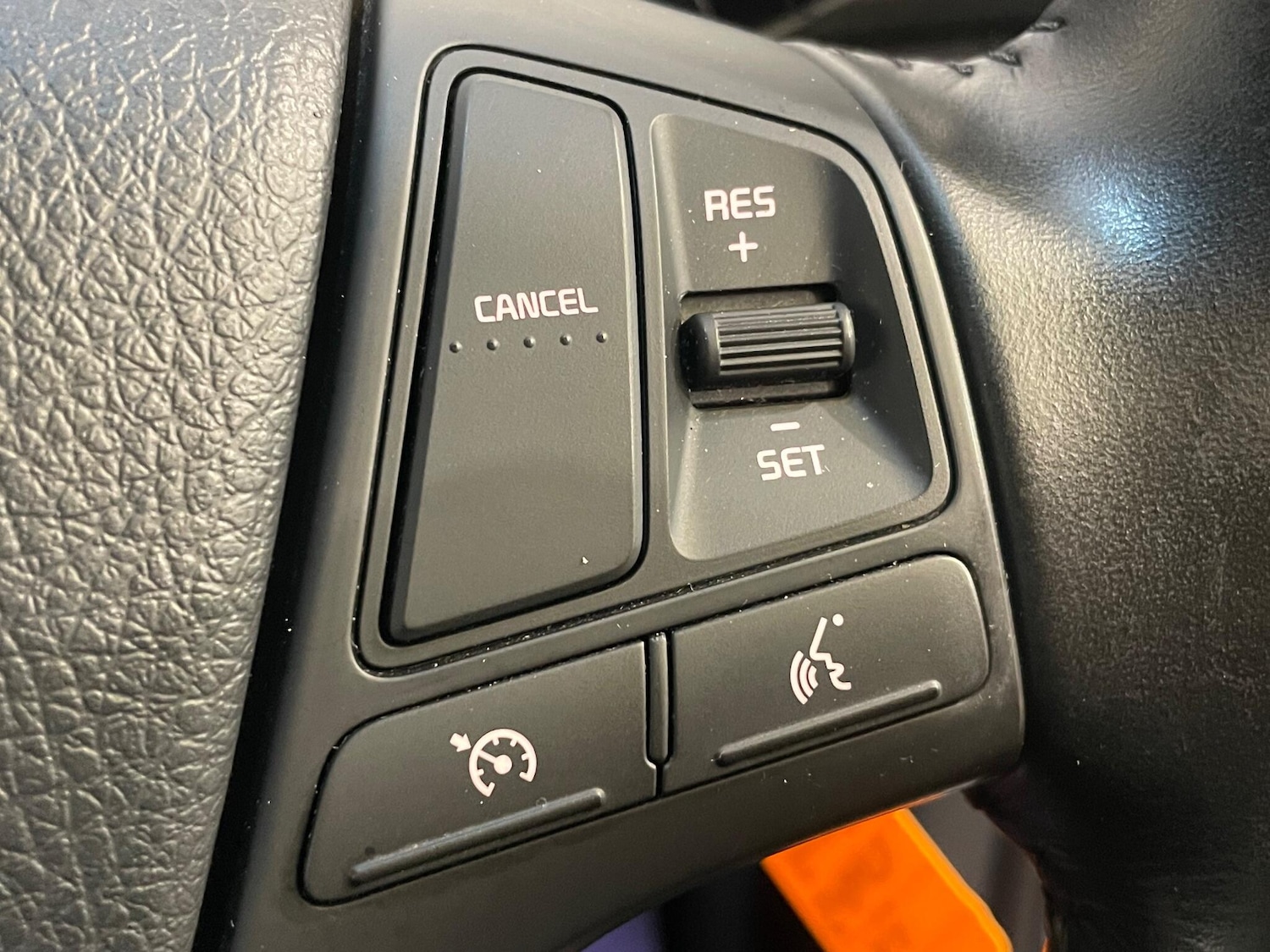 Used Kia Sorento for sale - 77824941: Photo 37