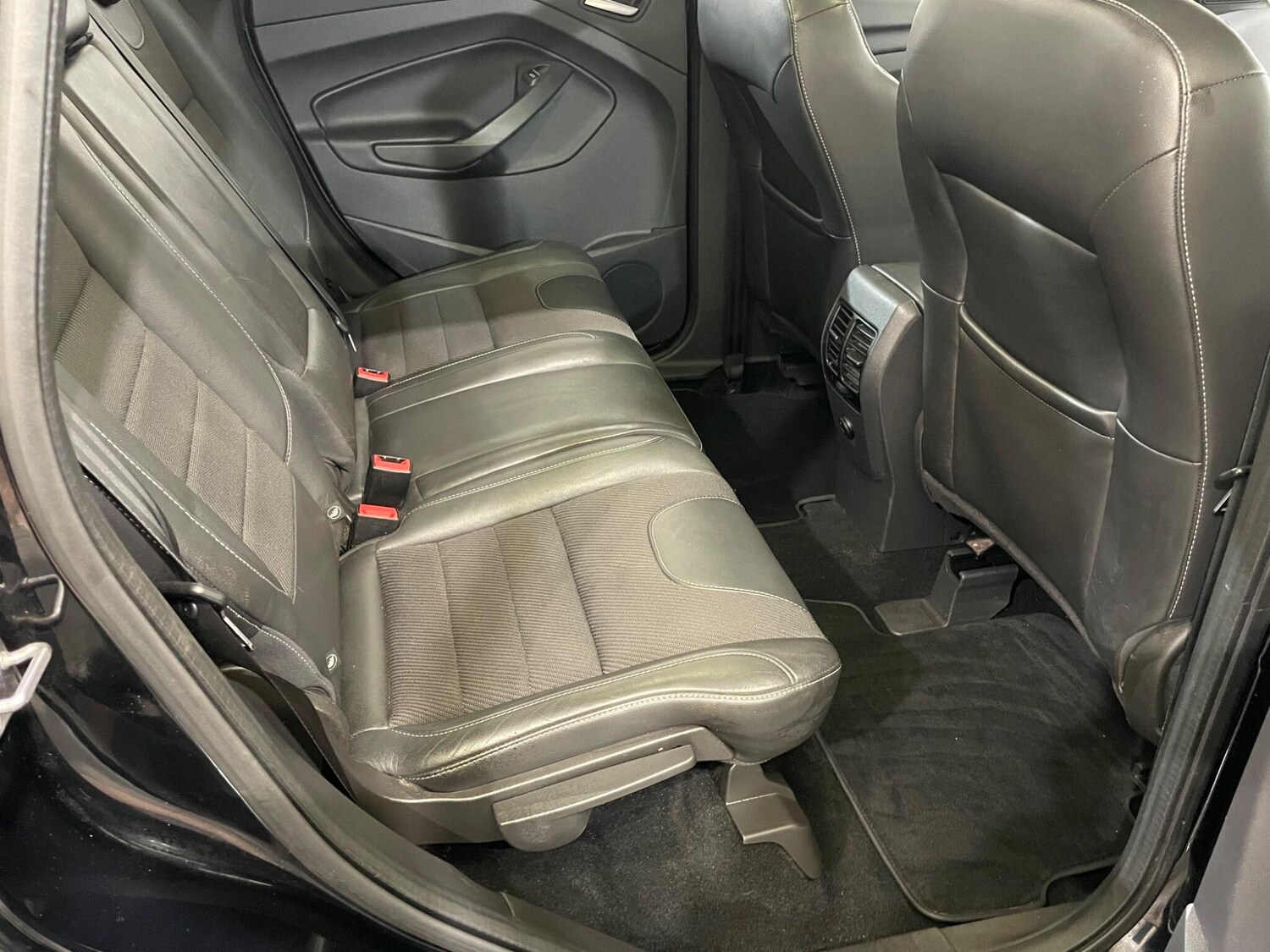 Used Ford Kuga 2016 for sale - 78147996: Photo 27