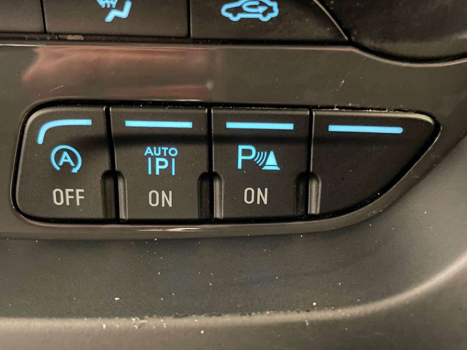 Used Ford Kuga 2016 for sale - 78147996: Photo 28