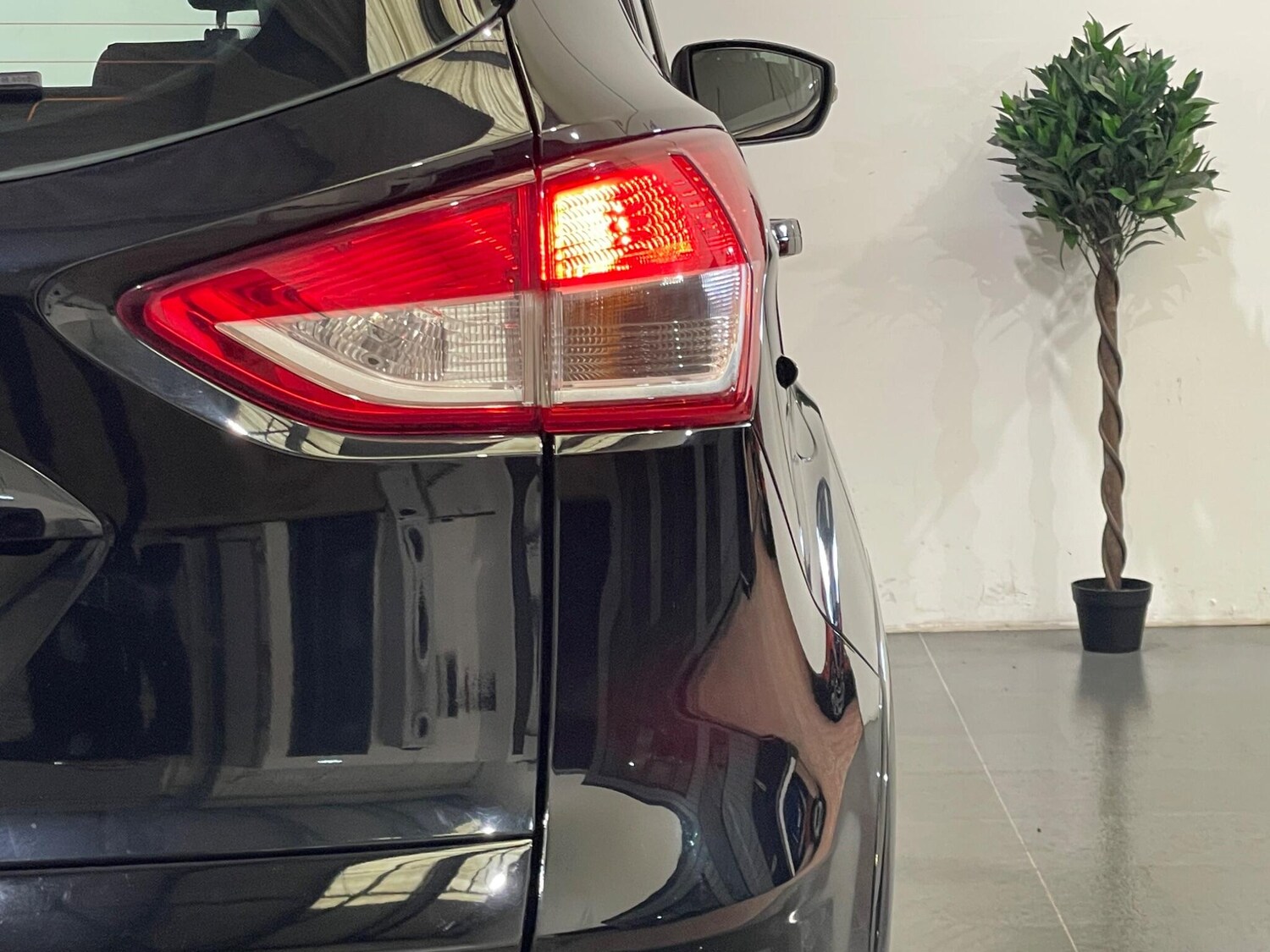 Used Ford Kuga 2016 for sale - 78147996: Photo 51