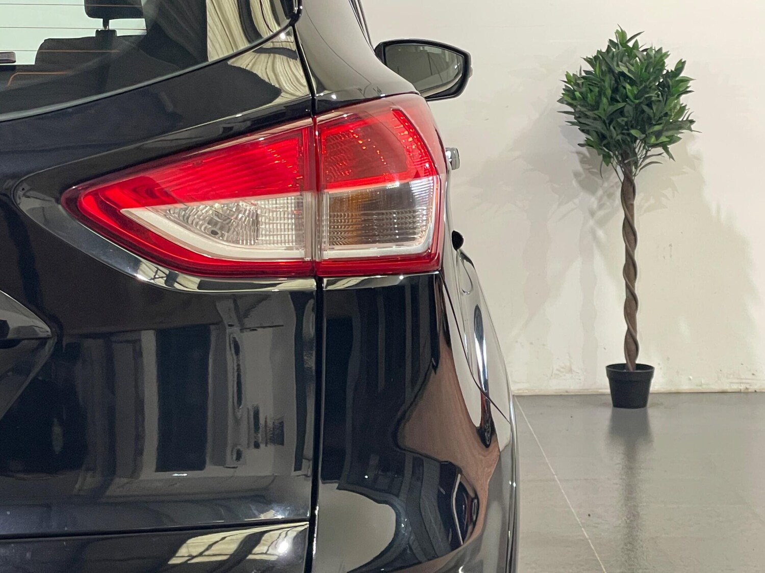 Used Ford Kuga 2016 for sale - 78147996: Photo 52