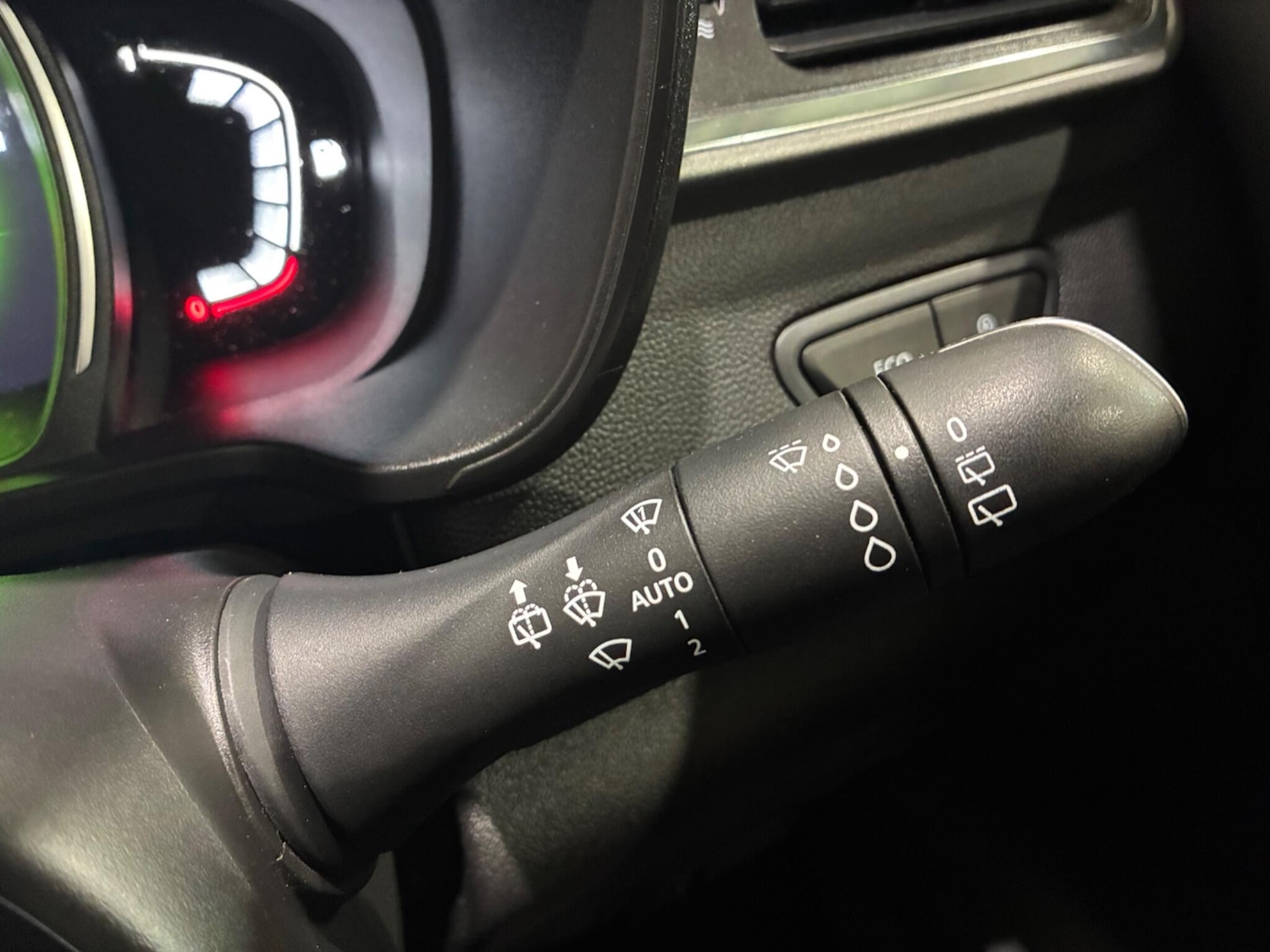 Used Renault Kadjar for sale - 77412282: Photo 32