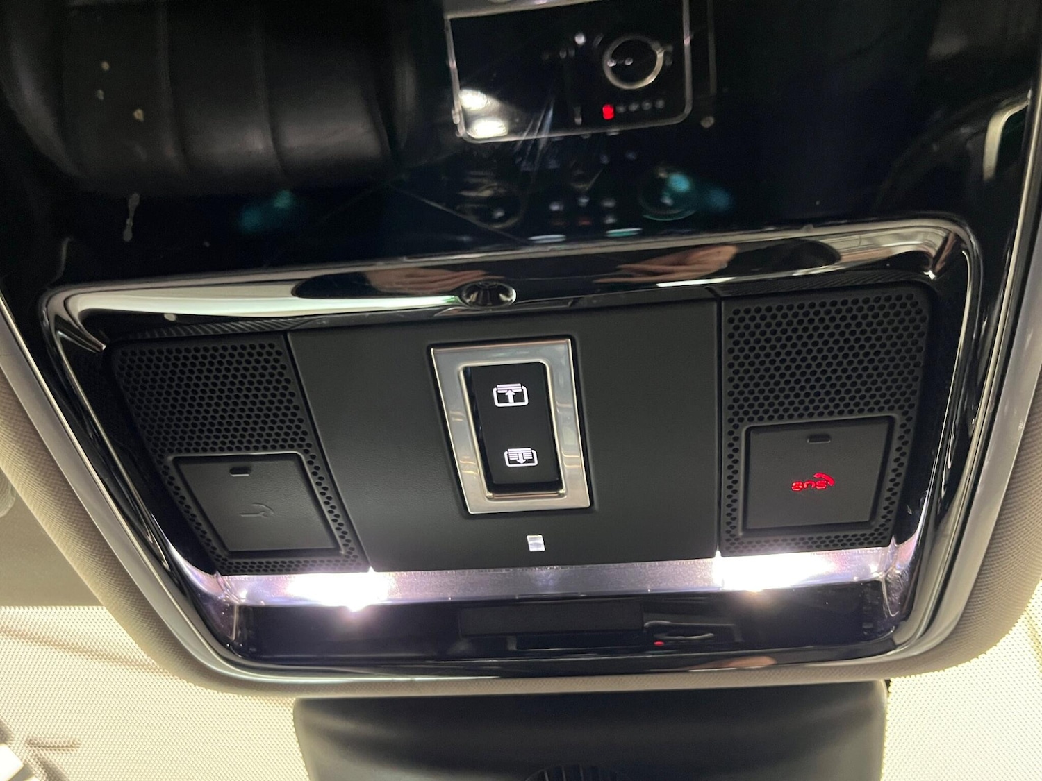 Used Land Rover Range Rover Velar for sale - 76432810: Photo 23