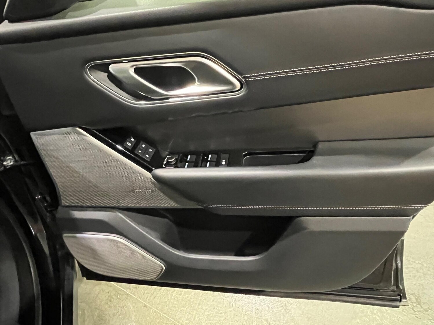 Used Land Rover Range Rover Velar for sale - 76432810: Photo 36