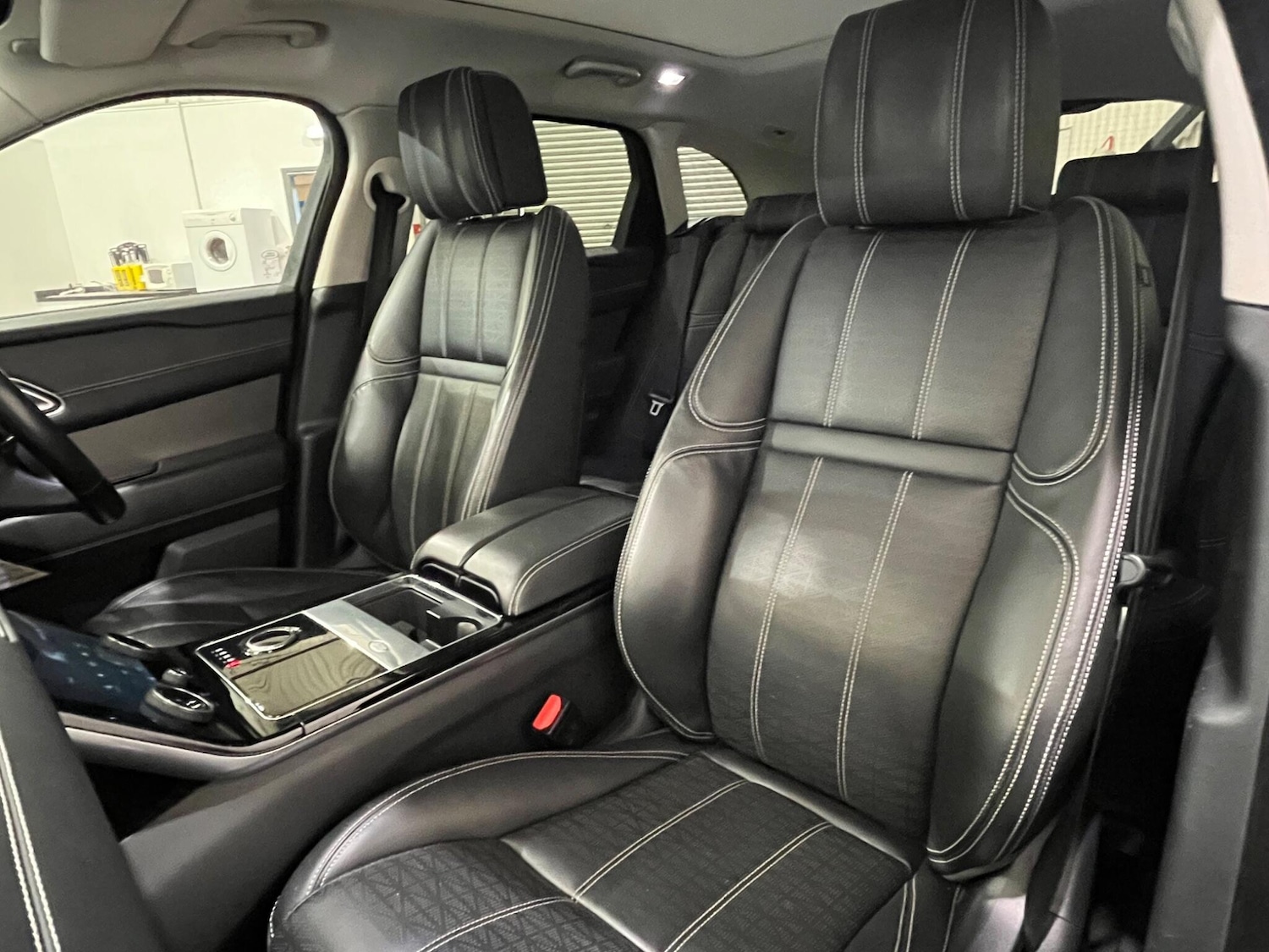 Used Land Rover Range Rover Velar for sale - 76432810: Photo 64