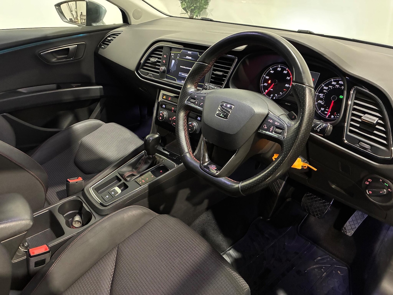 Used SEAT Leon 2017 for sale - 77028950: Photo 3