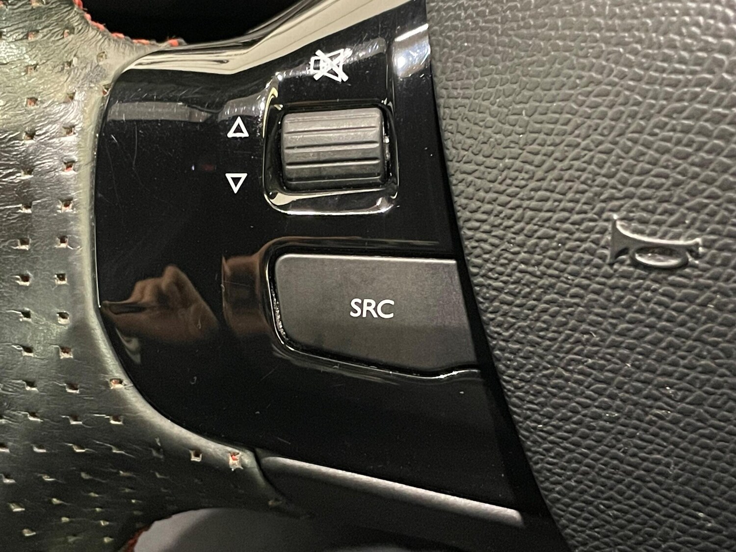 Used Peugeot 308 for sale - 77908407: Photo 28