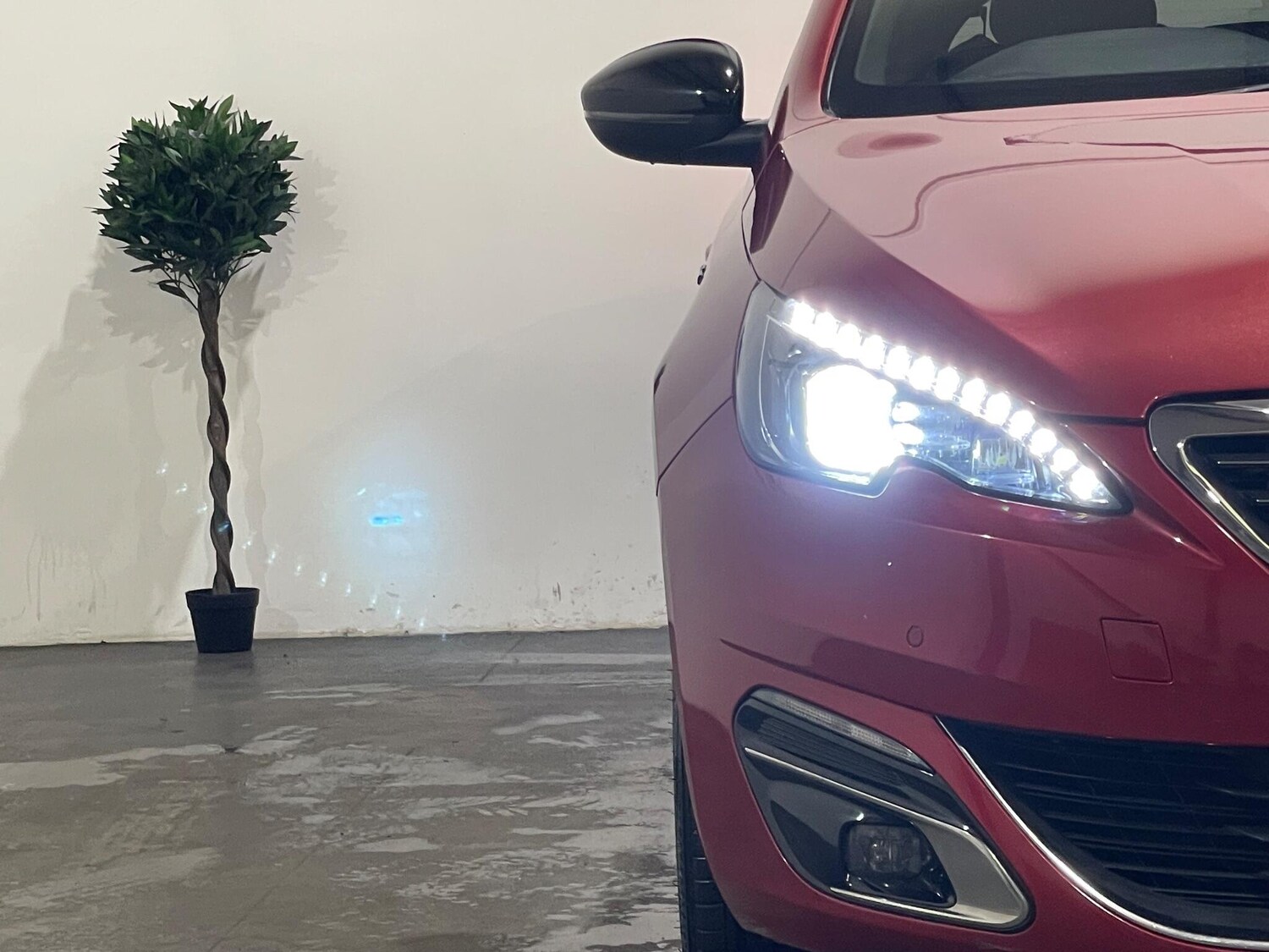 Used Peugeot 308 for sale - 77908407: Photo 46