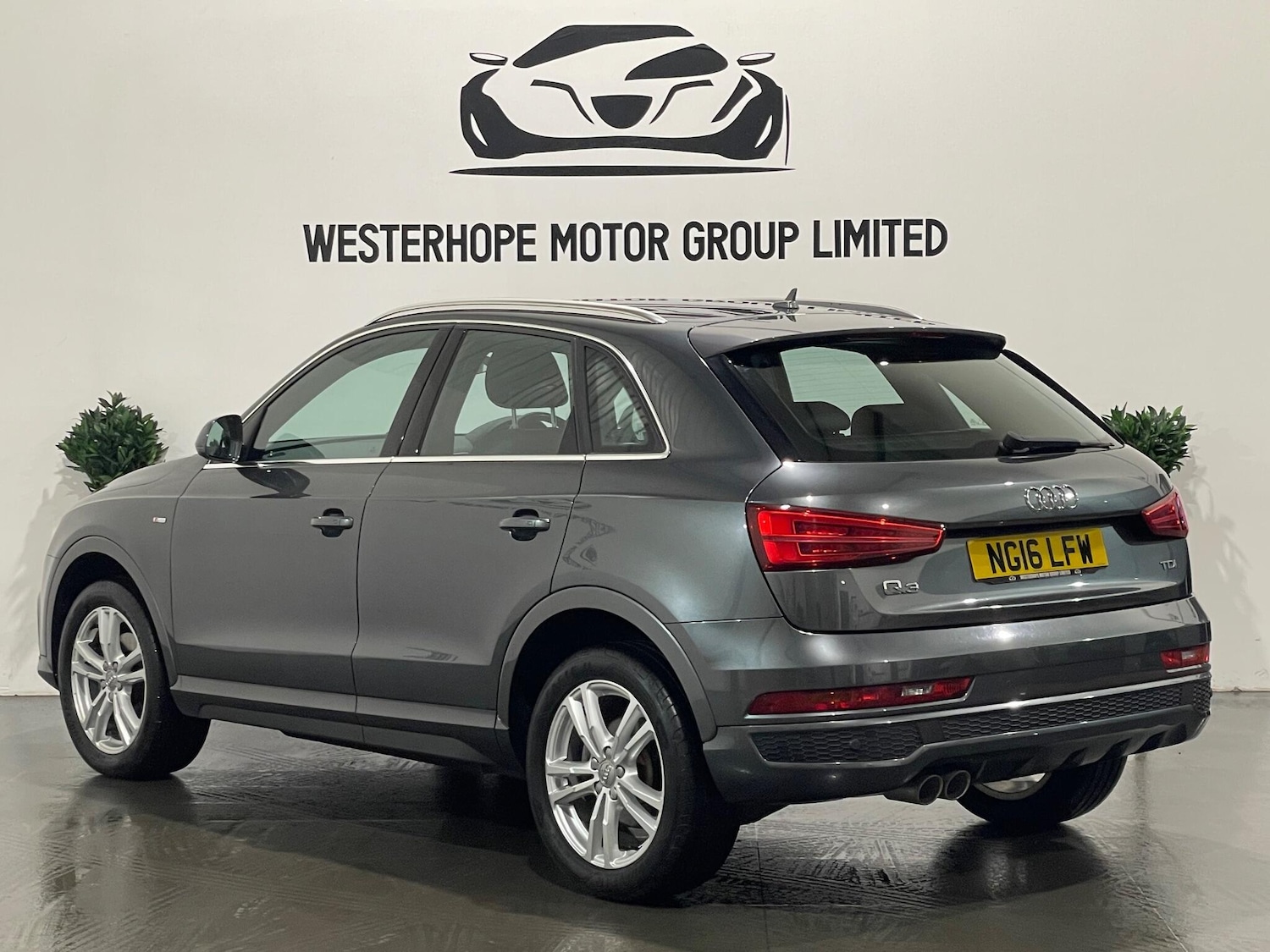 Used Audi Q3 2016 for sale - 77646137: Photo 2