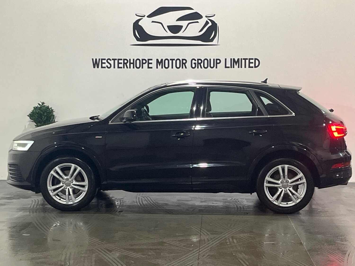 Used Audi Q3 2016 for sale - 77524751: Photo 15