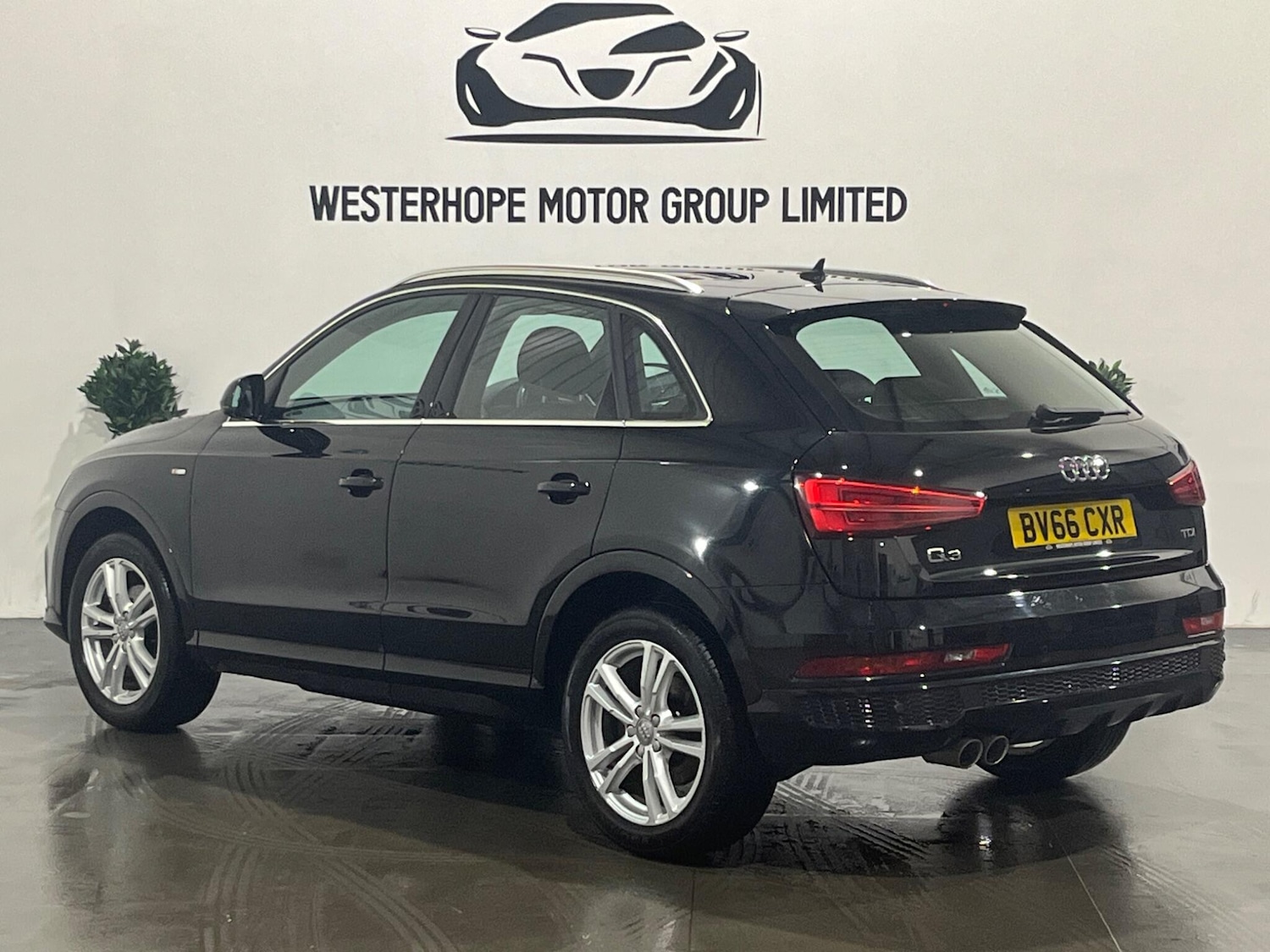 Used Audi Q3 2016 for sale - 77524751: Photo 2