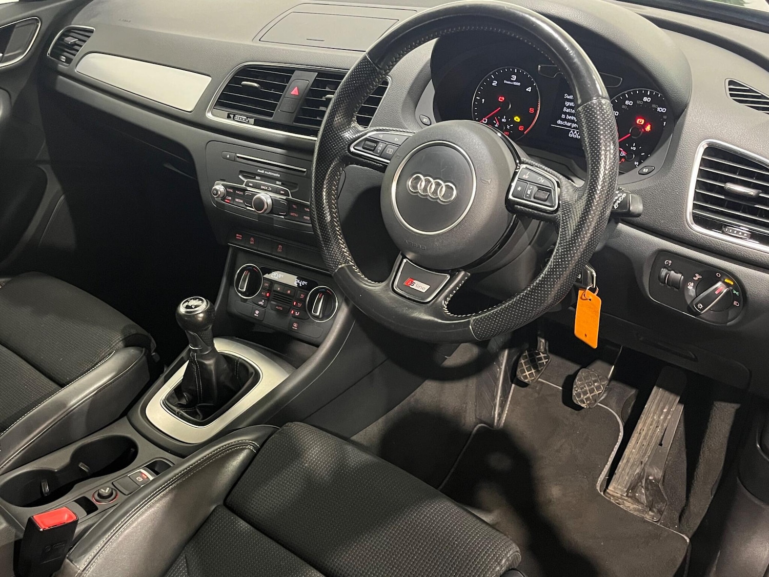Used Audi Q3 2016 for sale - 77524751: Photo 3