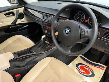 Used BMW 3 Series 2009 for sale - 79012691: Photo