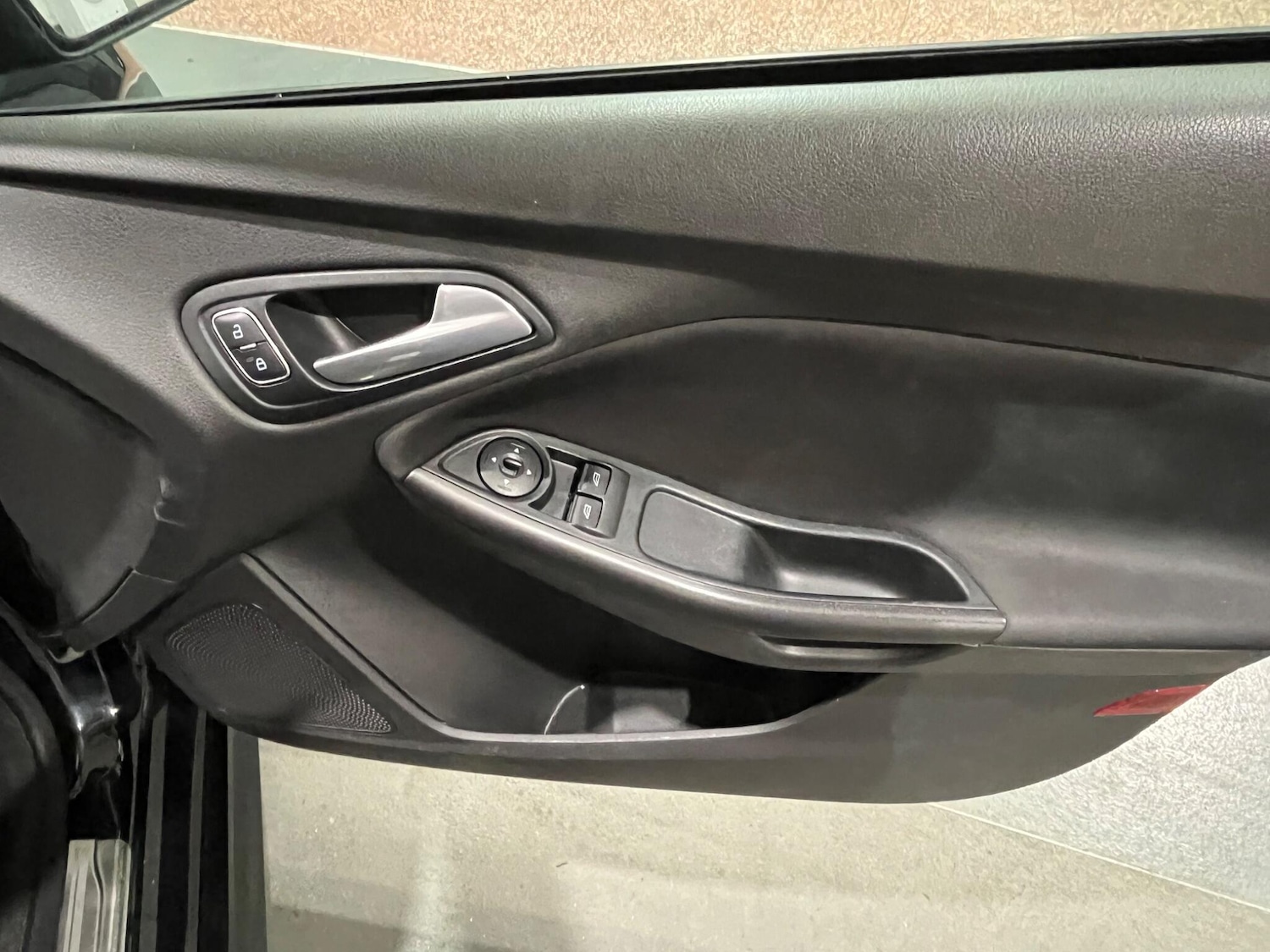 Used Ford Focus 2017 for sale - 76549827: Photo 27