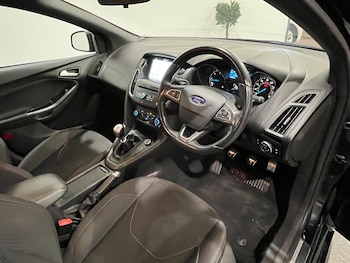 Used Ford Focus 2017 for sale - 76549827: Photo