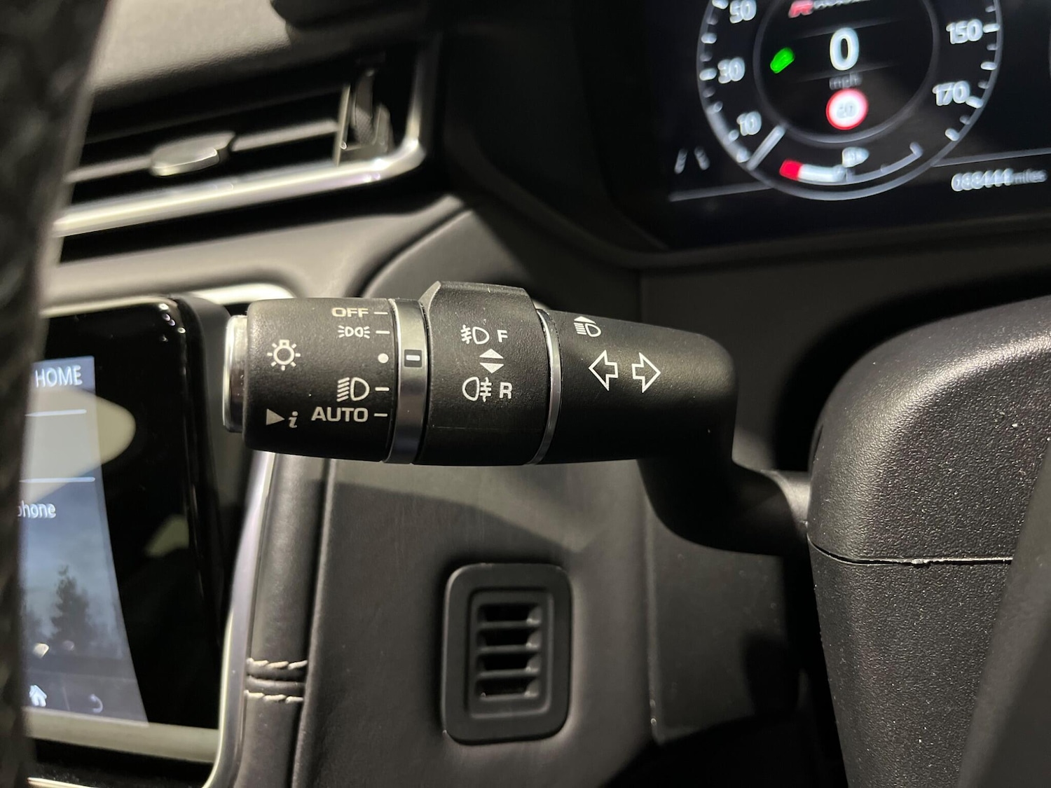 Used Land Rover Range Rover Velar 2019 for sale - 76371389: Photo 20