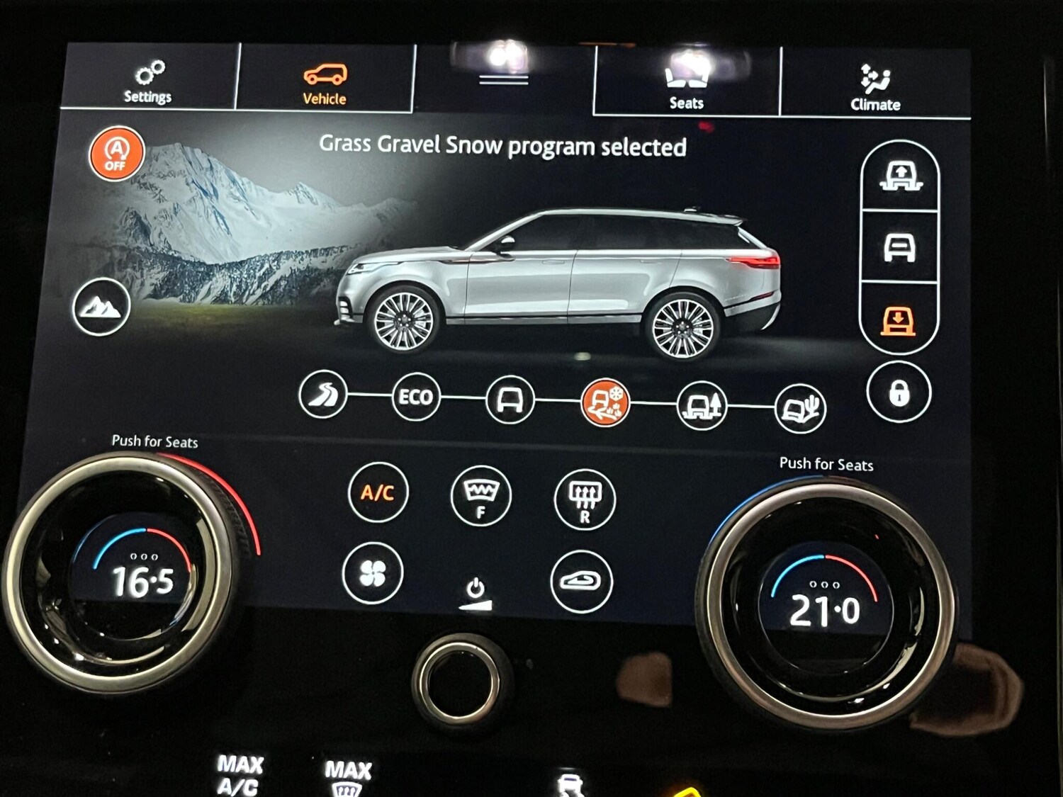 Used Land Rover Range Rover Velar 2019 for sale - 76371389: Photo 38
