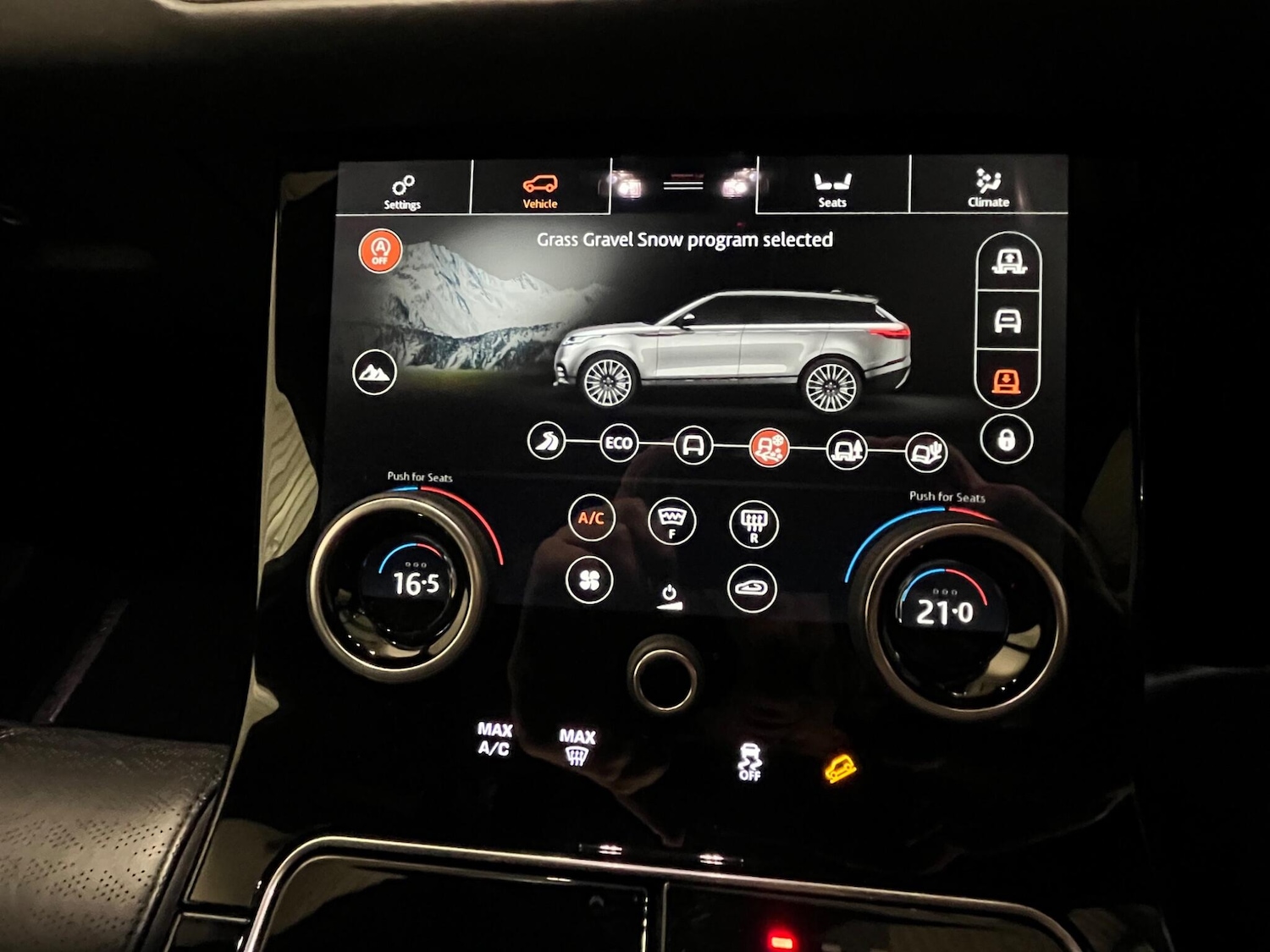 Used Land Rover Range Rover Velar 2019 for sale - 76371389: Photo 50