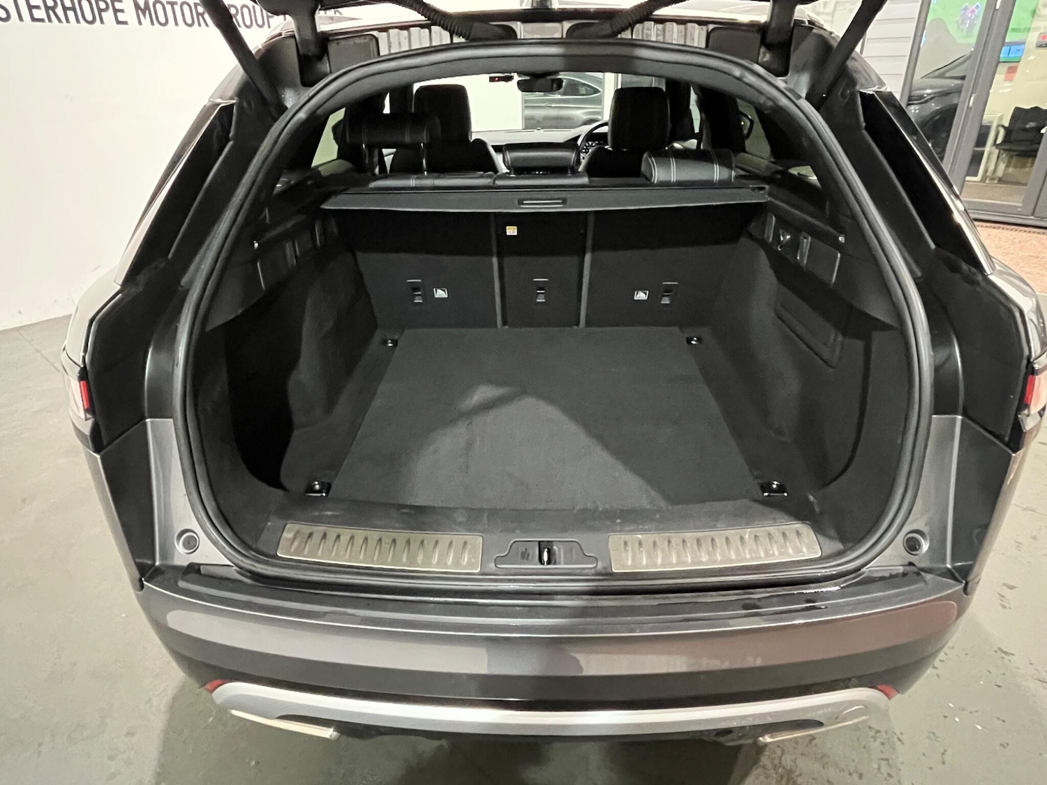 Used Land Rover Range Rover Velar 2019 for sale - 76371389: Photo 59