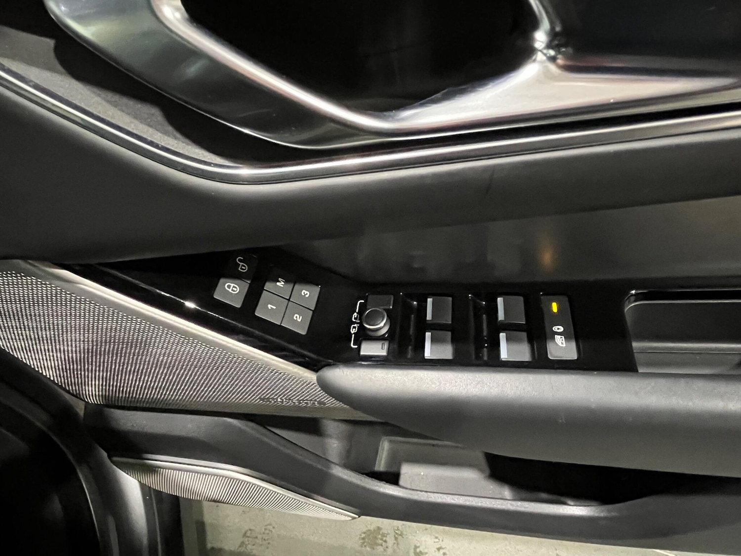 Used Land Rover Range Rover Velar 2019 for sale - 76371389: Photo 72