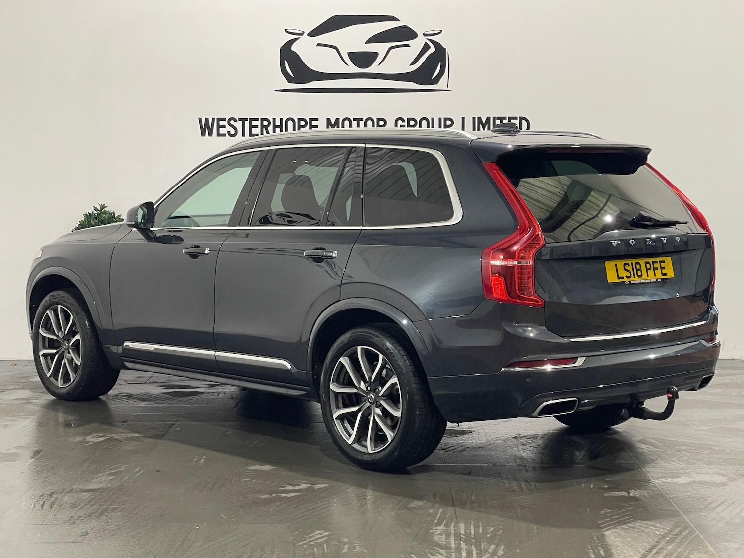 Used Volvo XC90 for sale - 77753139: Photo 2