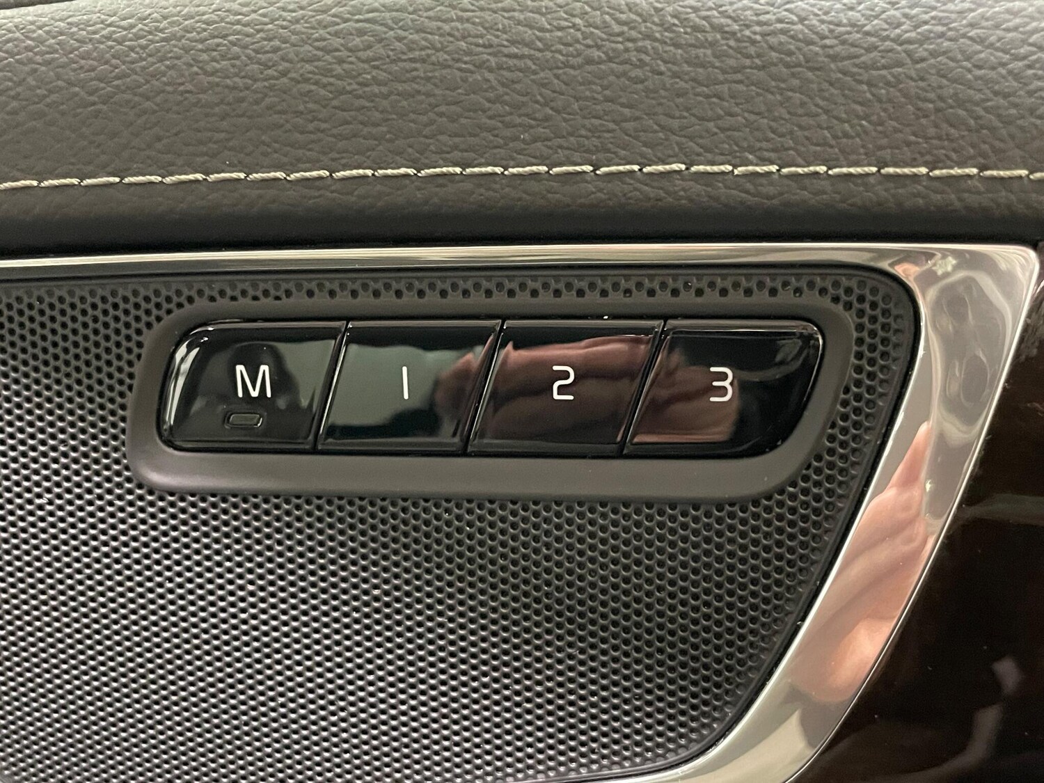 Used Volvo XC90 for sale - 77753139: Photo 36