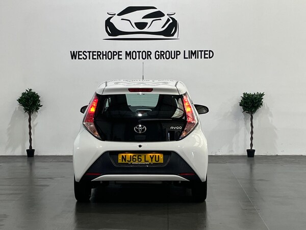 Used Toyota AYGO 2016 for sale - 76239634: Photo 15
