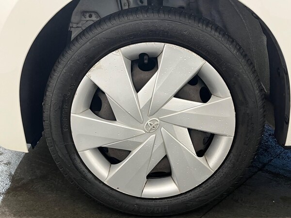Used Toyota AYGO 2016 for sale - 76239634: Photo 32