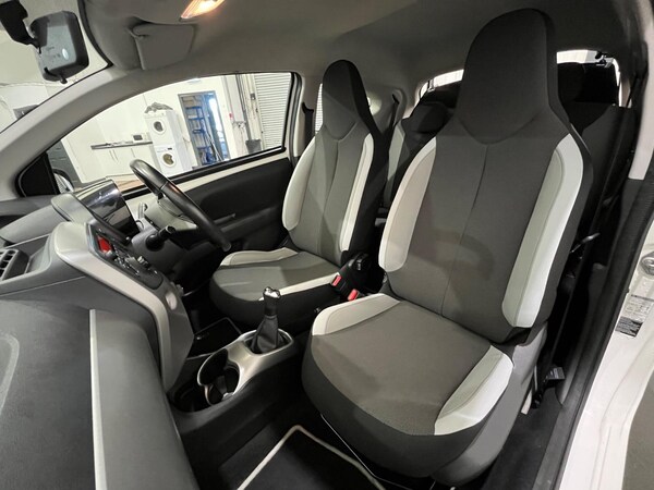 Used Toyota AYGO 2016 for sale - 76239634: Photo 41