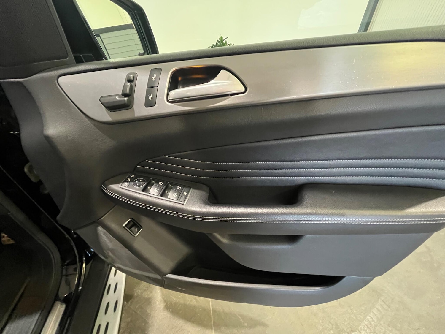 Used Mercedes-Benz M Class 2015 for sale - 78033791: Photo 38