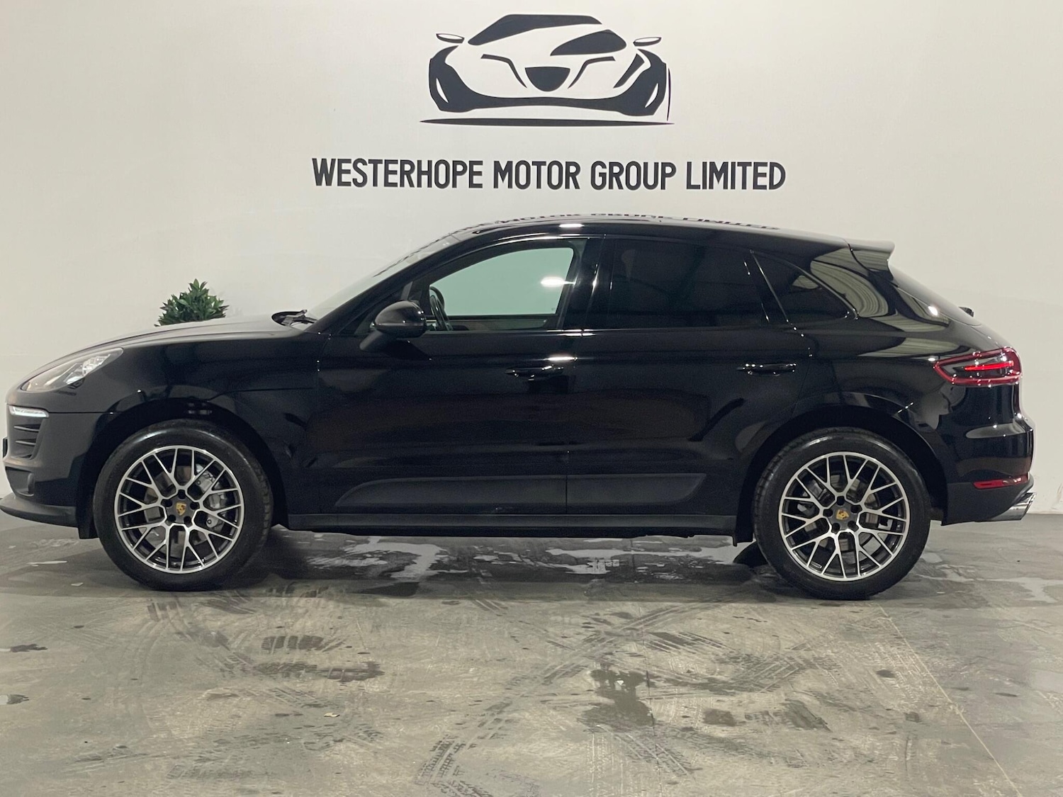 Used Porsche Macan 2017 for sale - 77940224: Photo 12