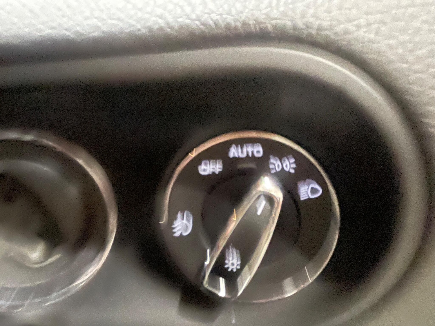 Used Porsche Macan 2017 for sale - 77940224: Photo 34