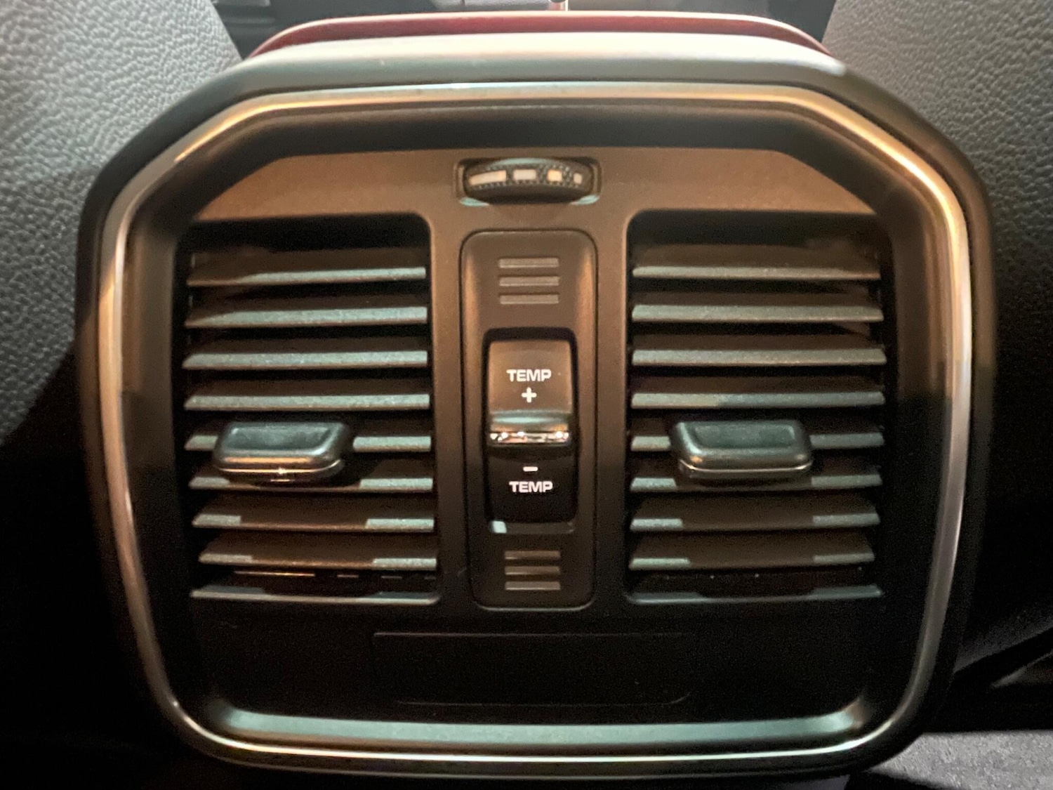 Used Porsche Macan 2017 for sale - 77940224: Photo 55