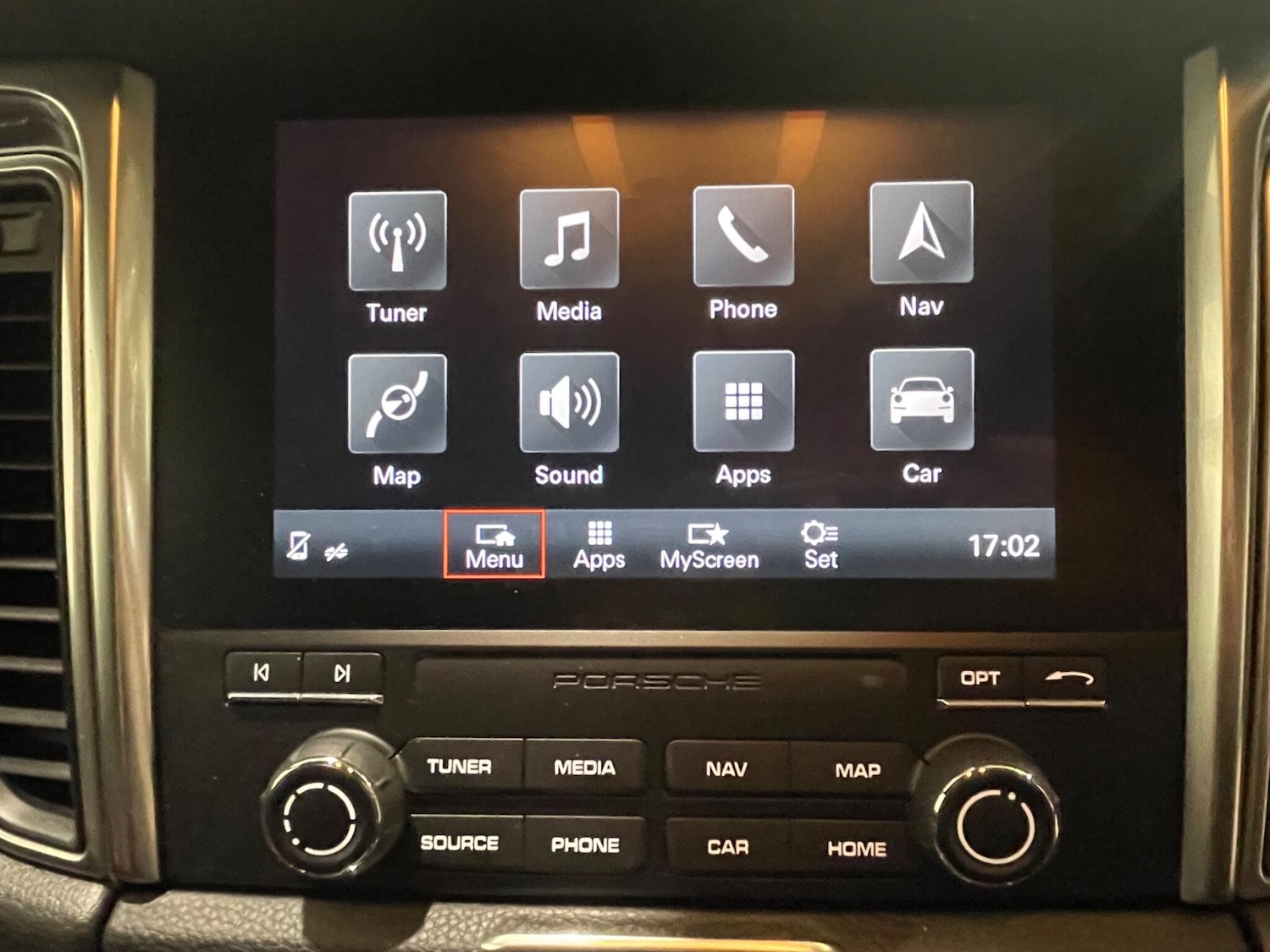 Used Porsche Macan 2017 for sale - 77940224: Photo 56