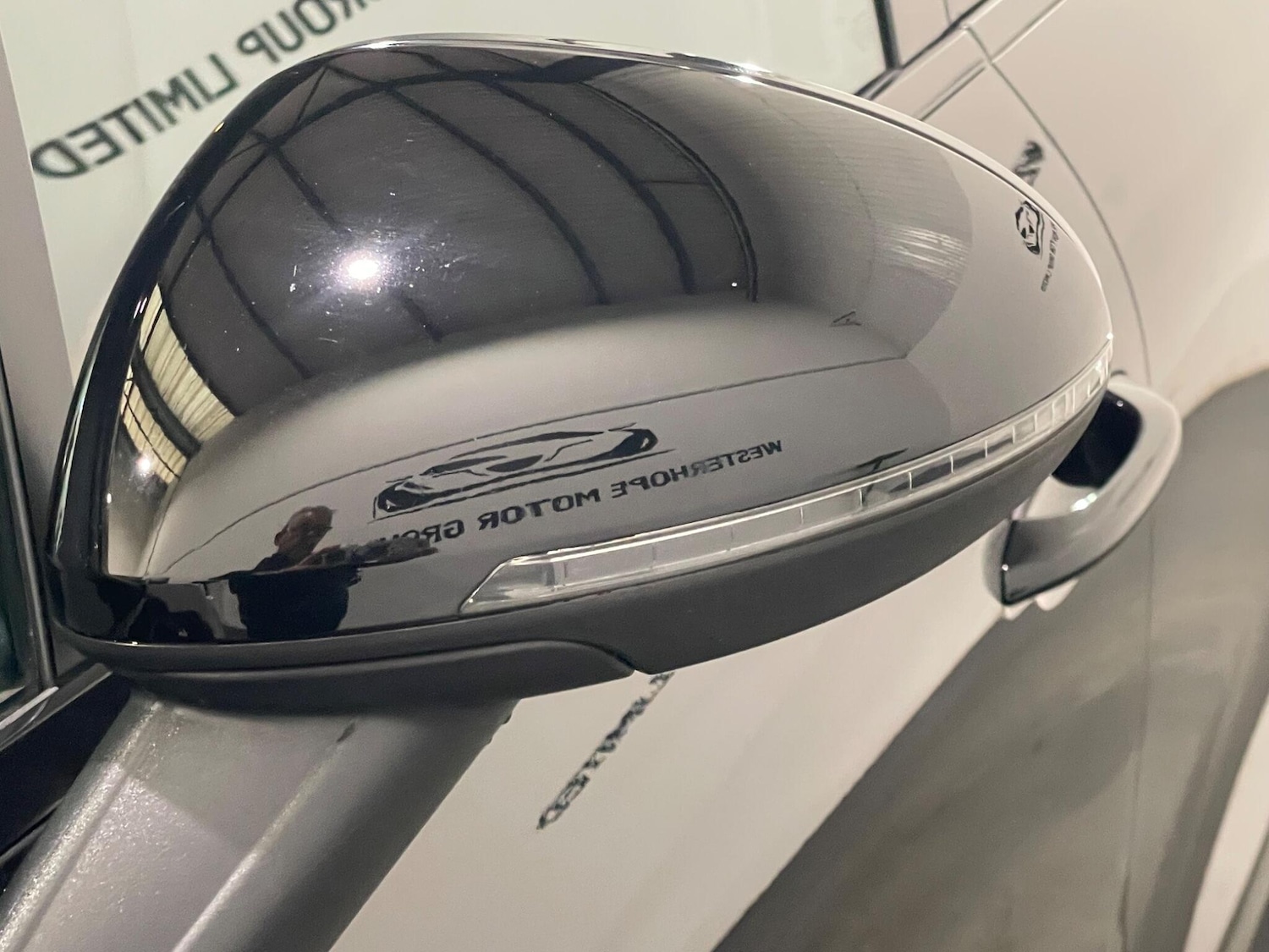 Used Porsche Macan 2017 for sale - 77940224: Photo 78