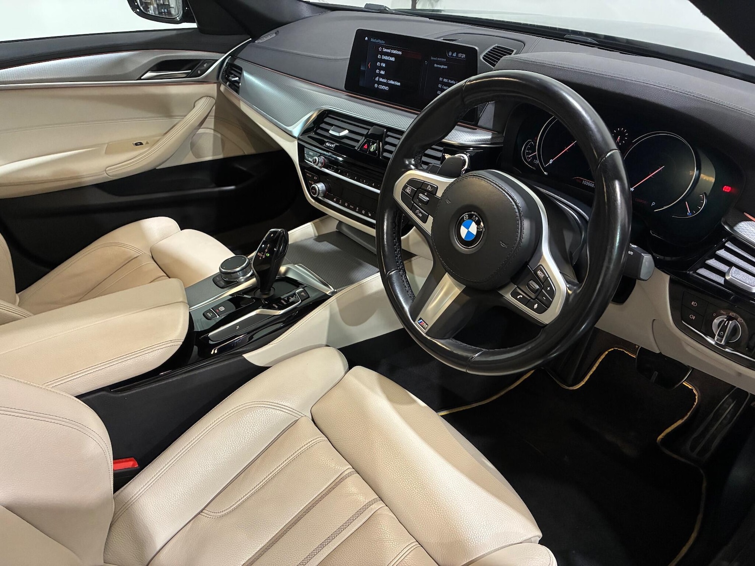 Used BMW 5 Series 2018 for sale - 76771950: Photo 3