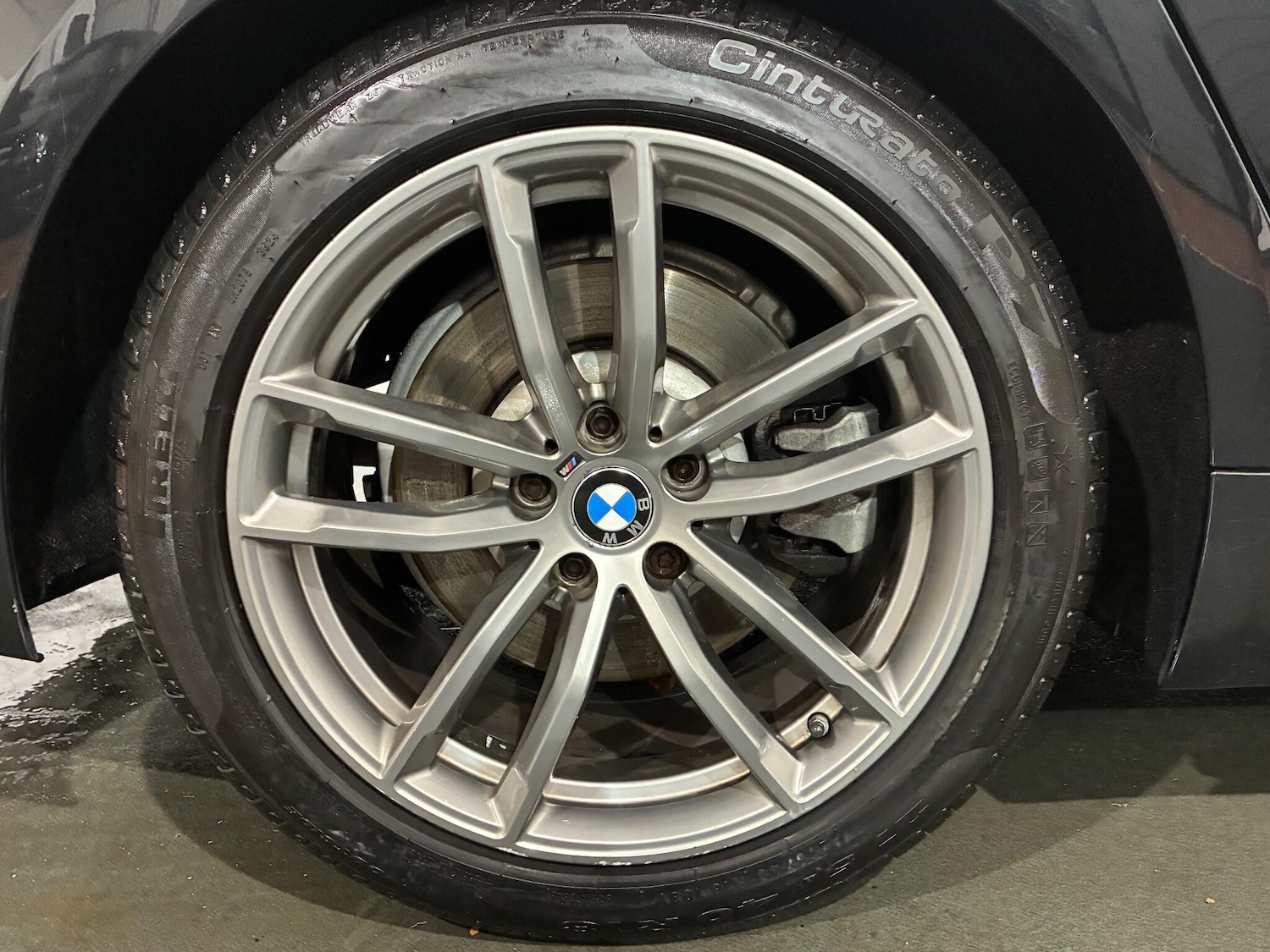 Used BMW 5 Series 2018 for sale - 76771950: Photo 42