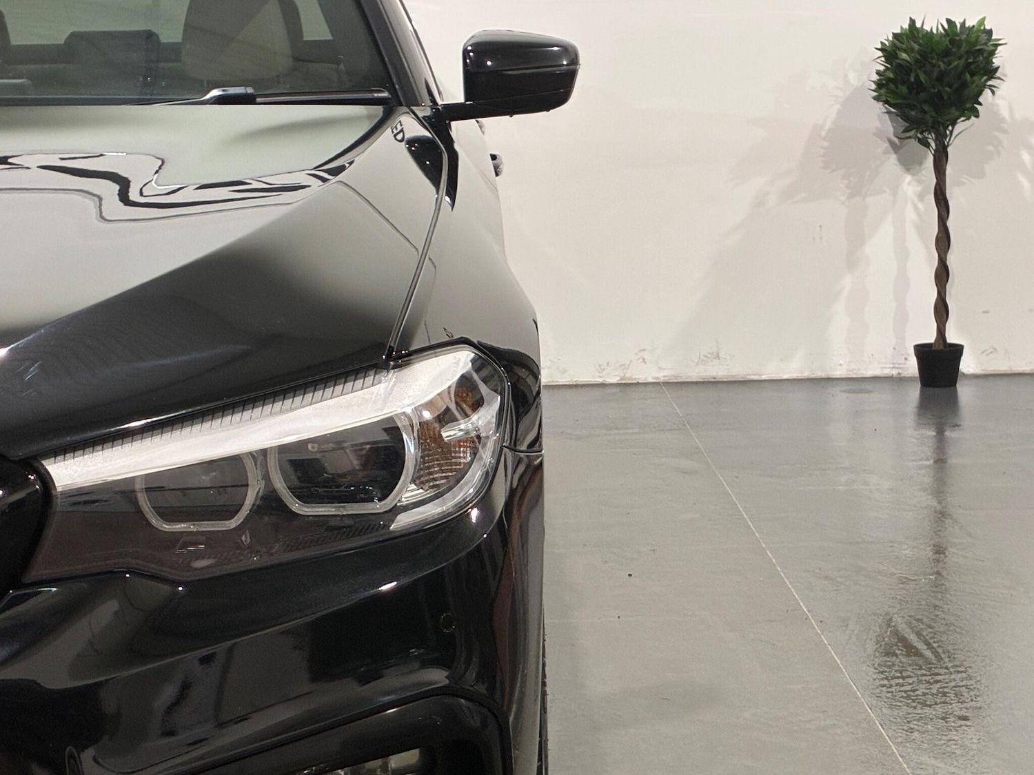 Used BMW 5 Series 2018 for sale - 76771950: Photo 56