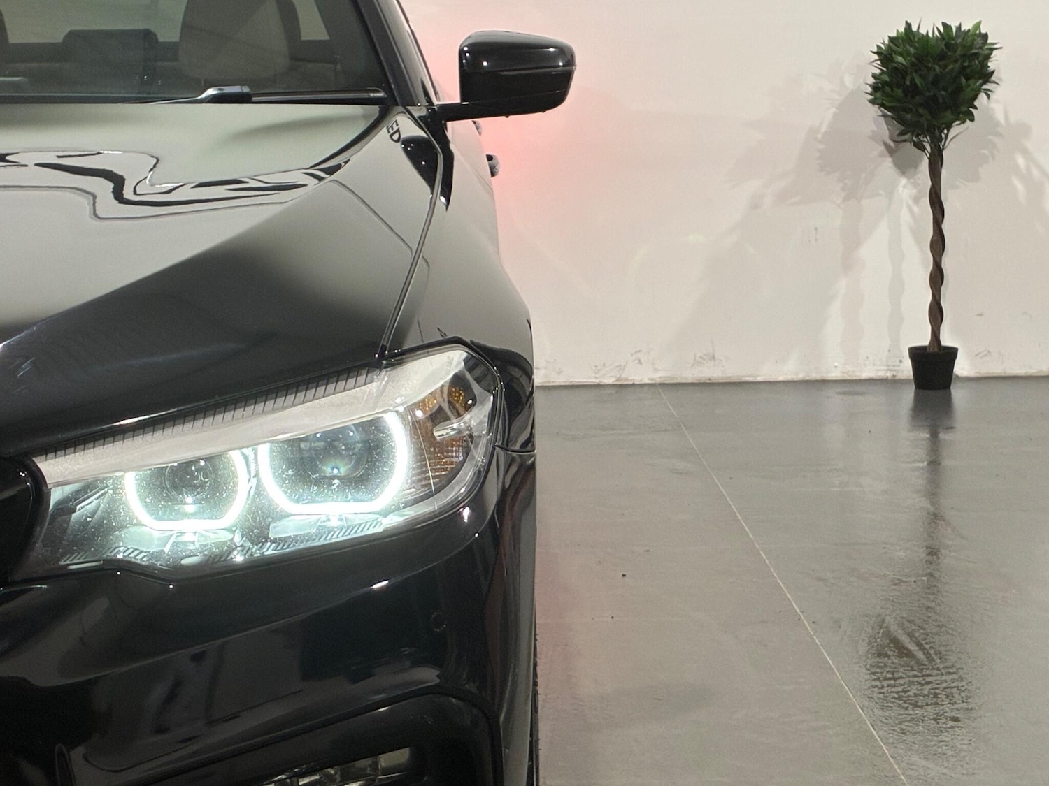 Used BMW 5 Series 2018 for sale - 76771950: Photo 58