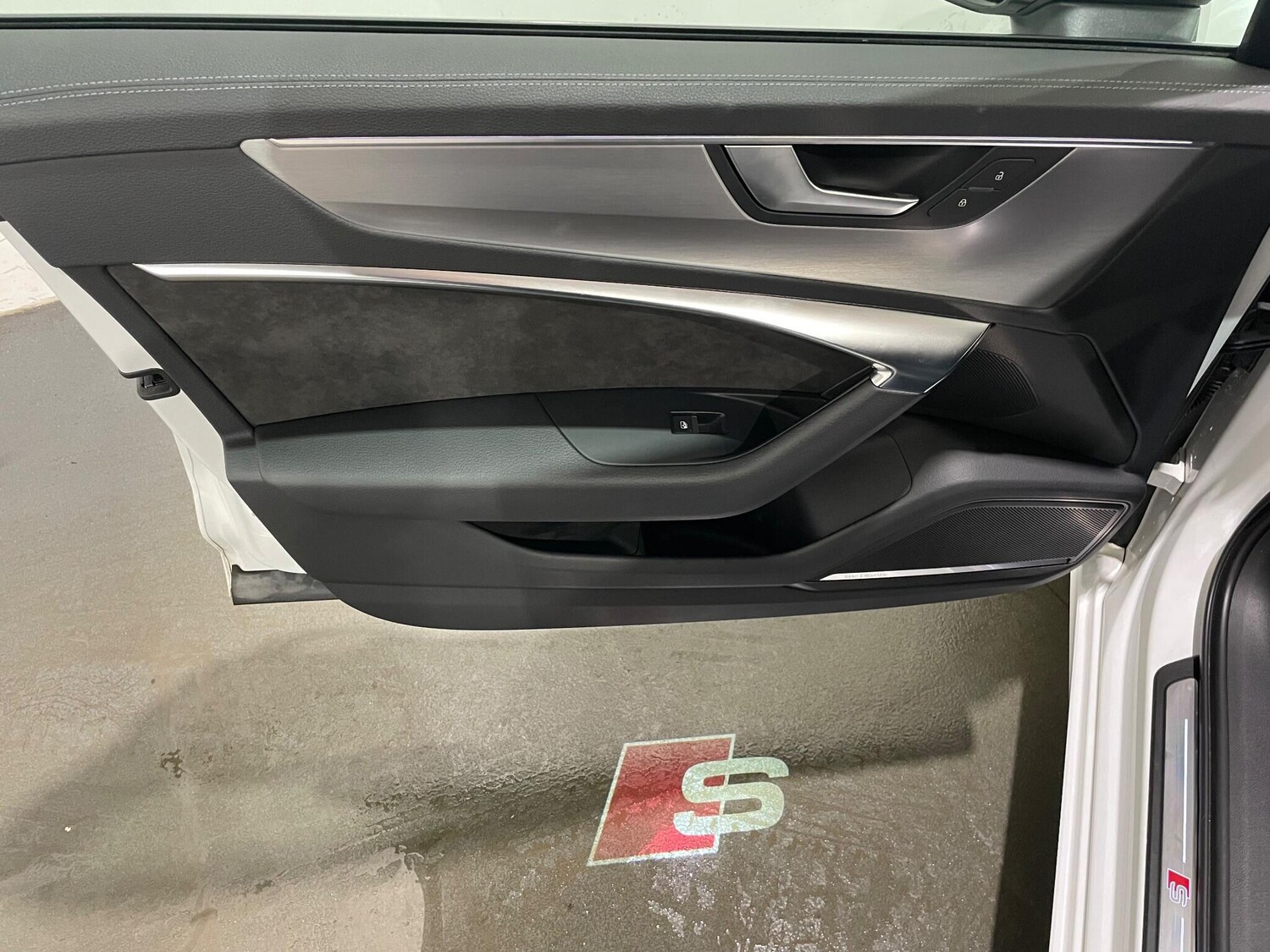 Used Audi A6 Saloon for sale - 77625549: Photo 51