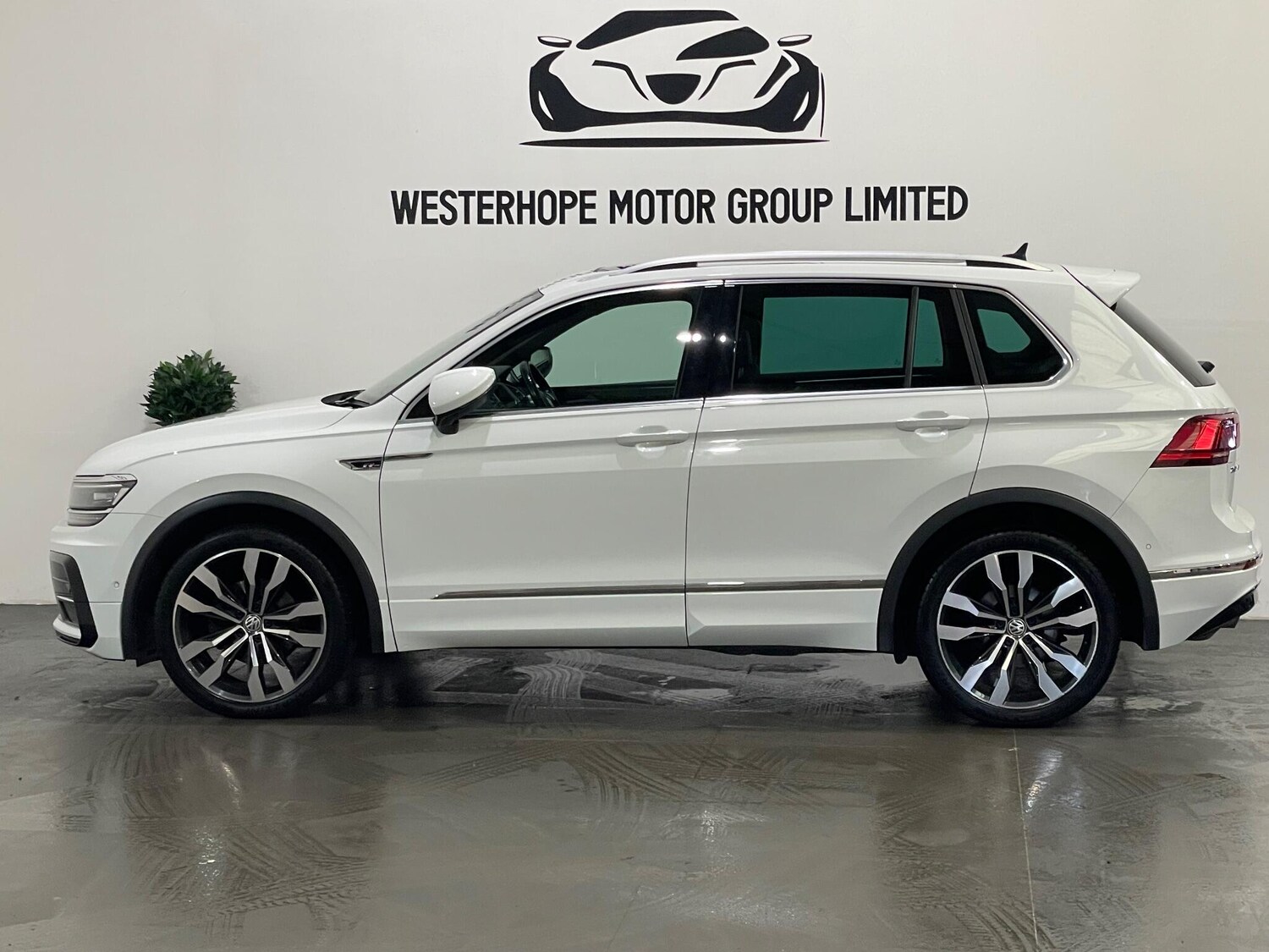 Used Volkswagen Tiguan for sale - 77883520: Photo 13