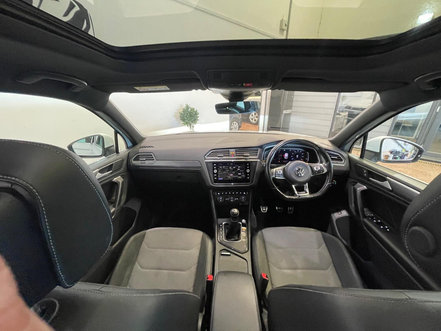 Used Volkswagen Tiguan for sale - 77883520: Photo 22