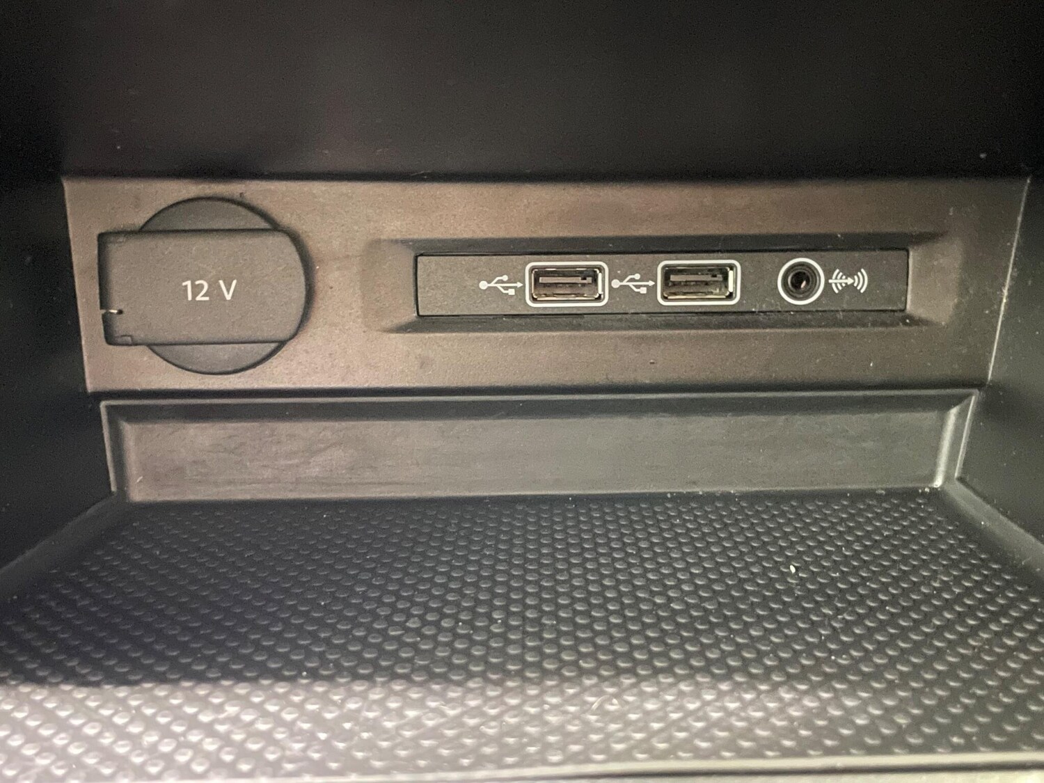 Used Volkswagen Tiguan for sale - 77883520: Photo 27