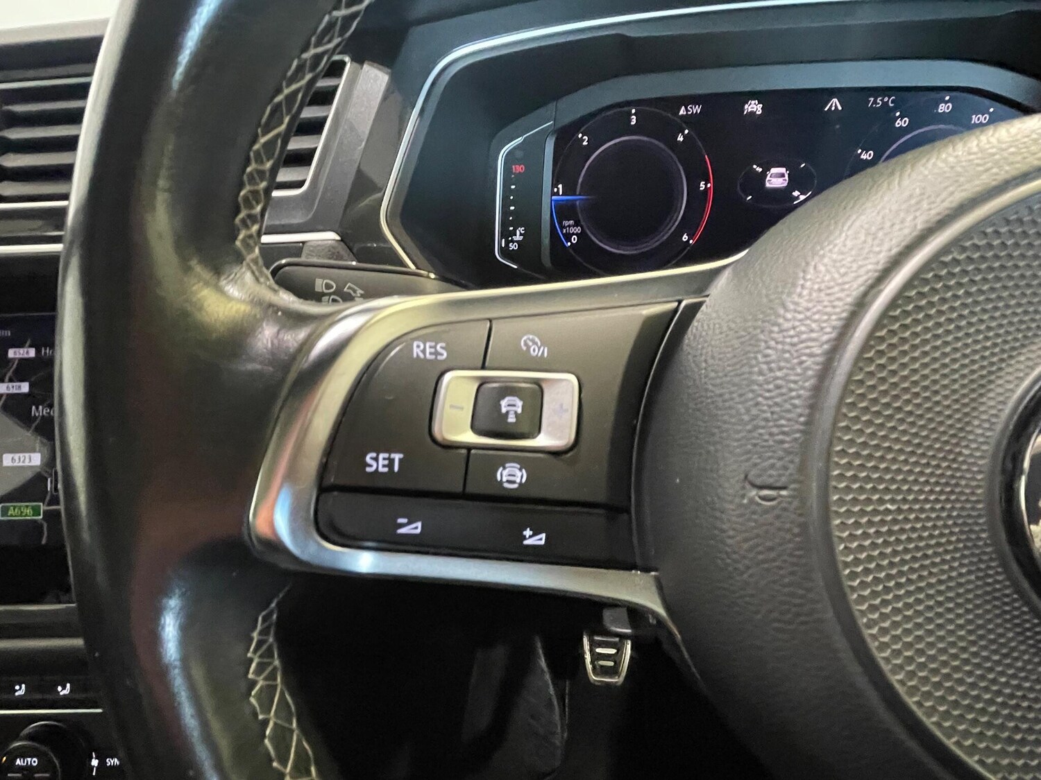 Used Volkswagen Tiguan for sale - 77883520: Photo 31