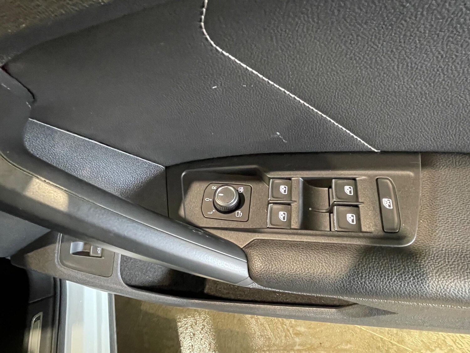 Used Volkswagen Tiguan for sale - 77883520: Photo 34